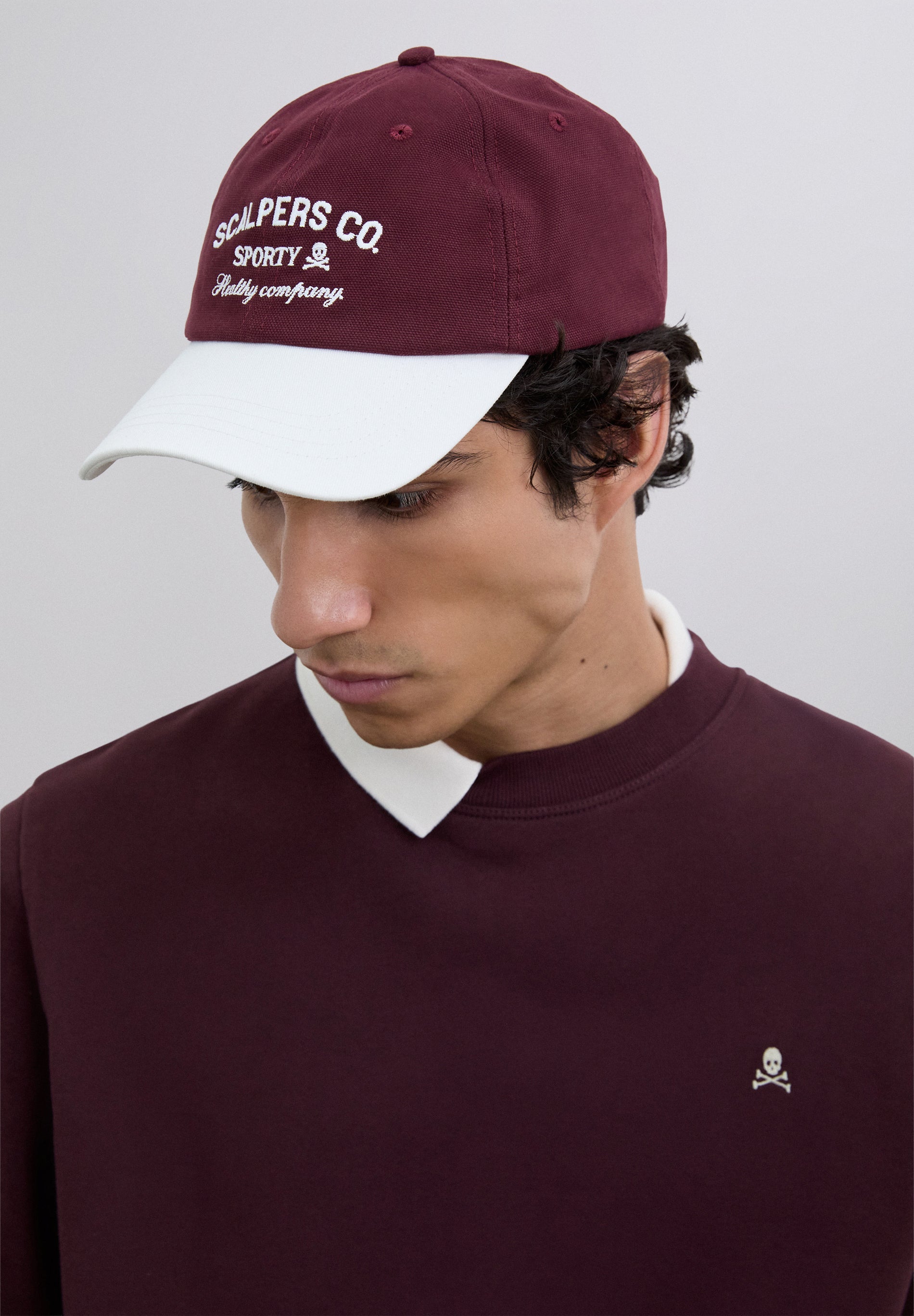 CONTRAST LOGO CAP