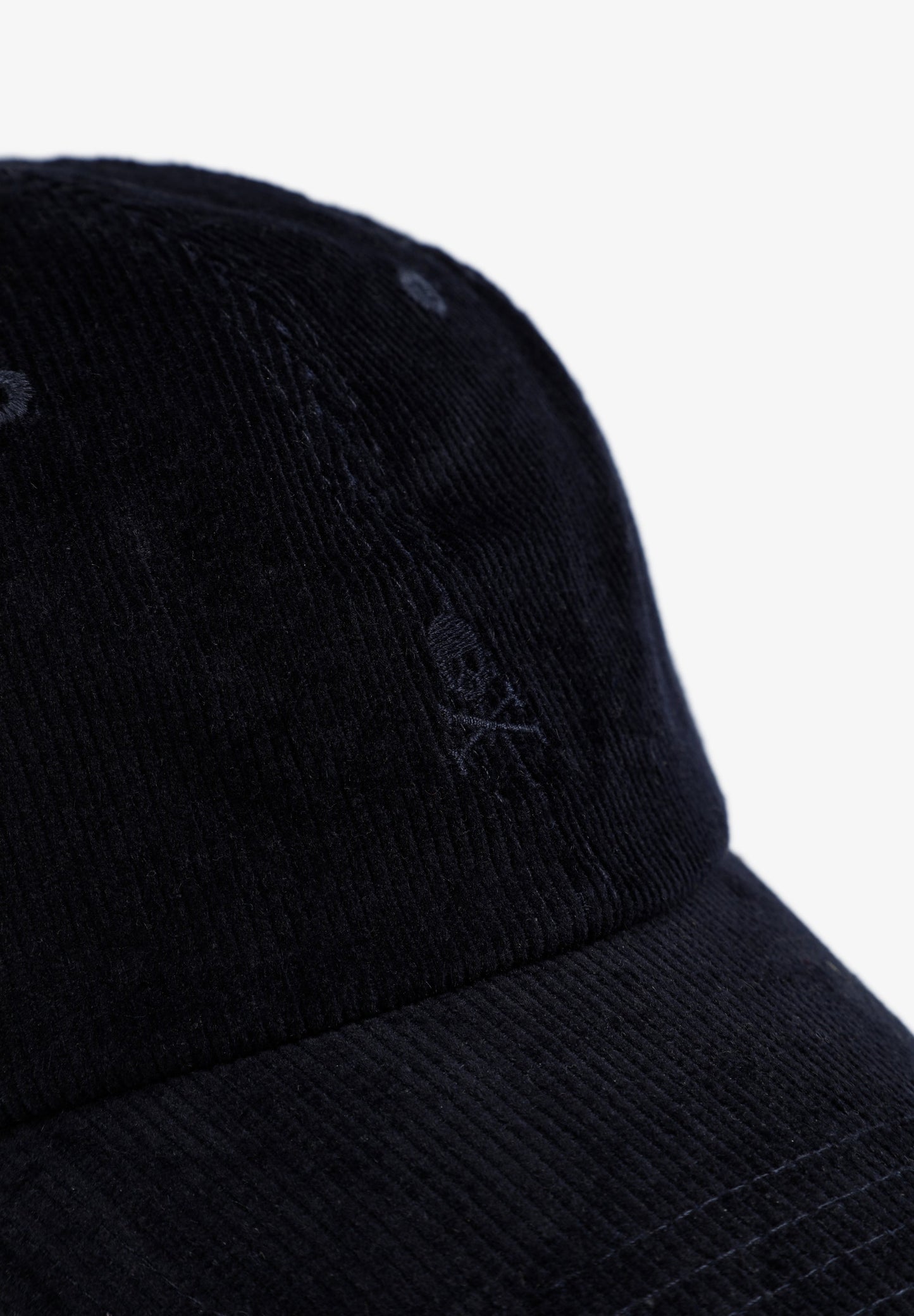 EMBROIDERED CORDUROY CAP