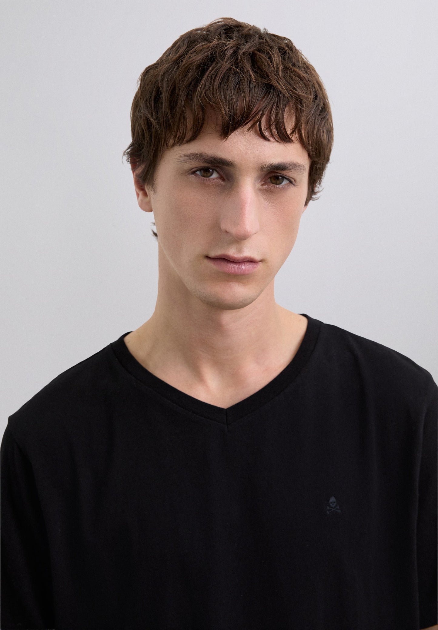 SCV NECK BASIC OE TEE