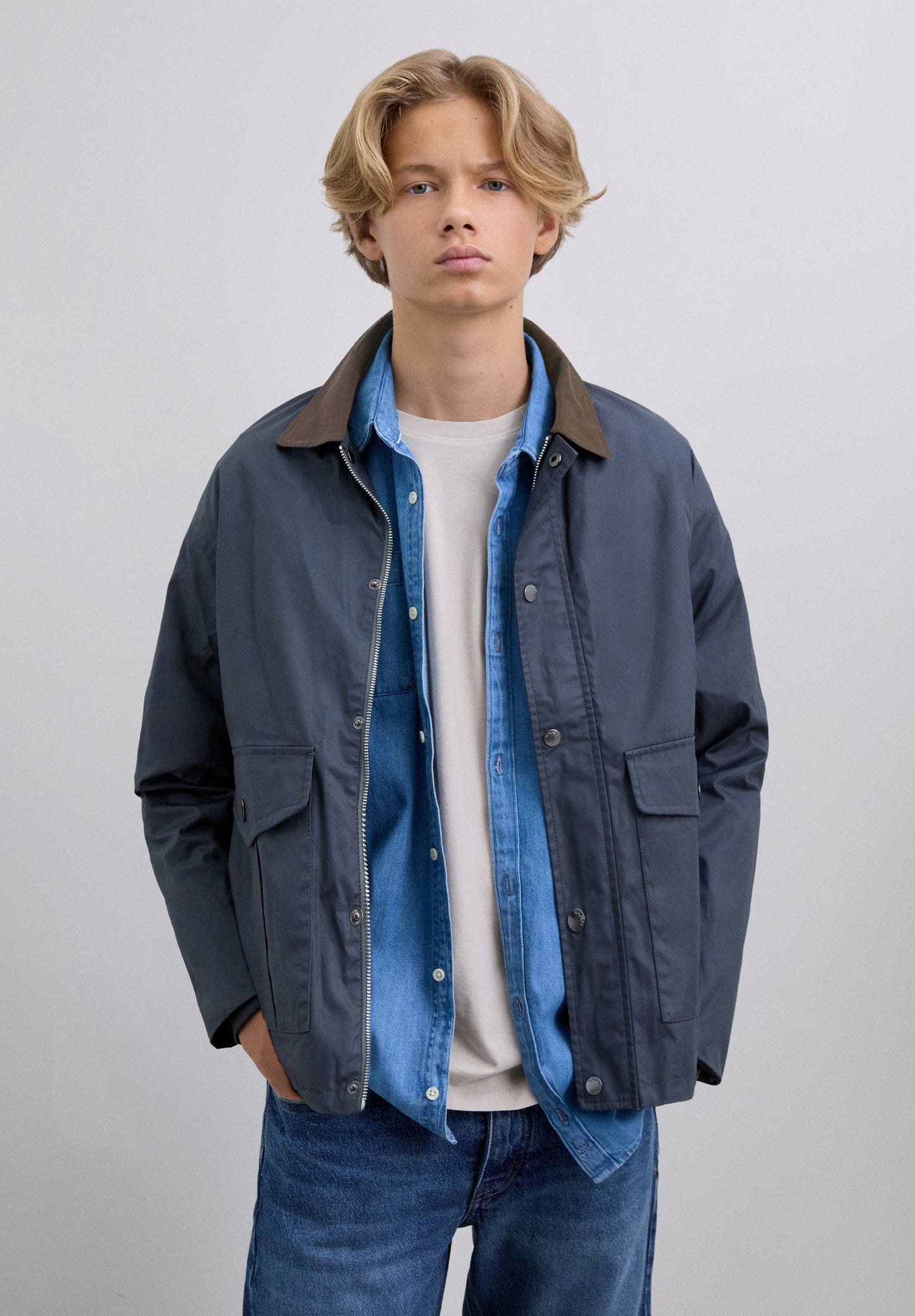 CHAQUETA CUELLO CONTRASTE PANA - Scalpers