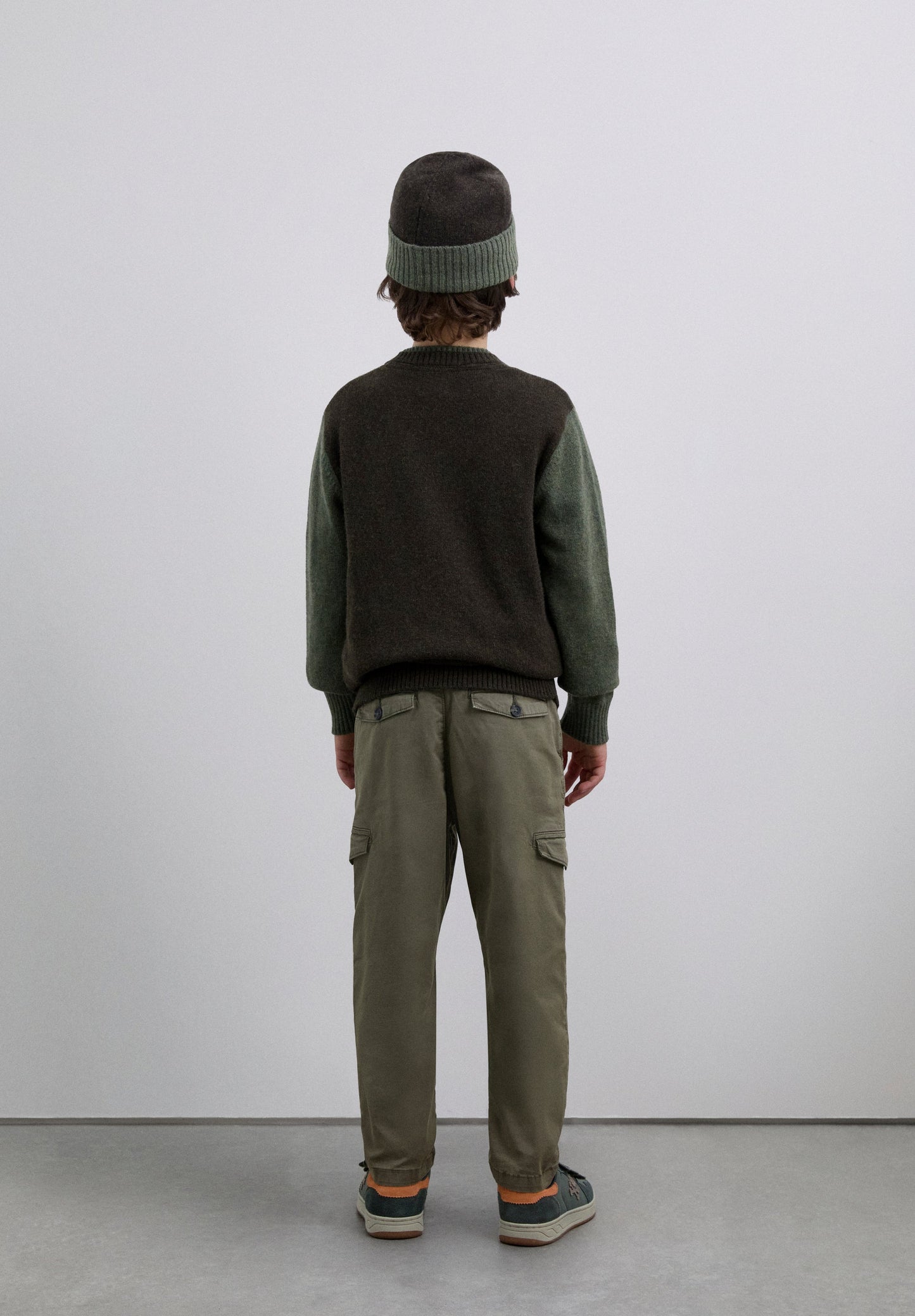 REGULAR FIT CARGO TROUSERS