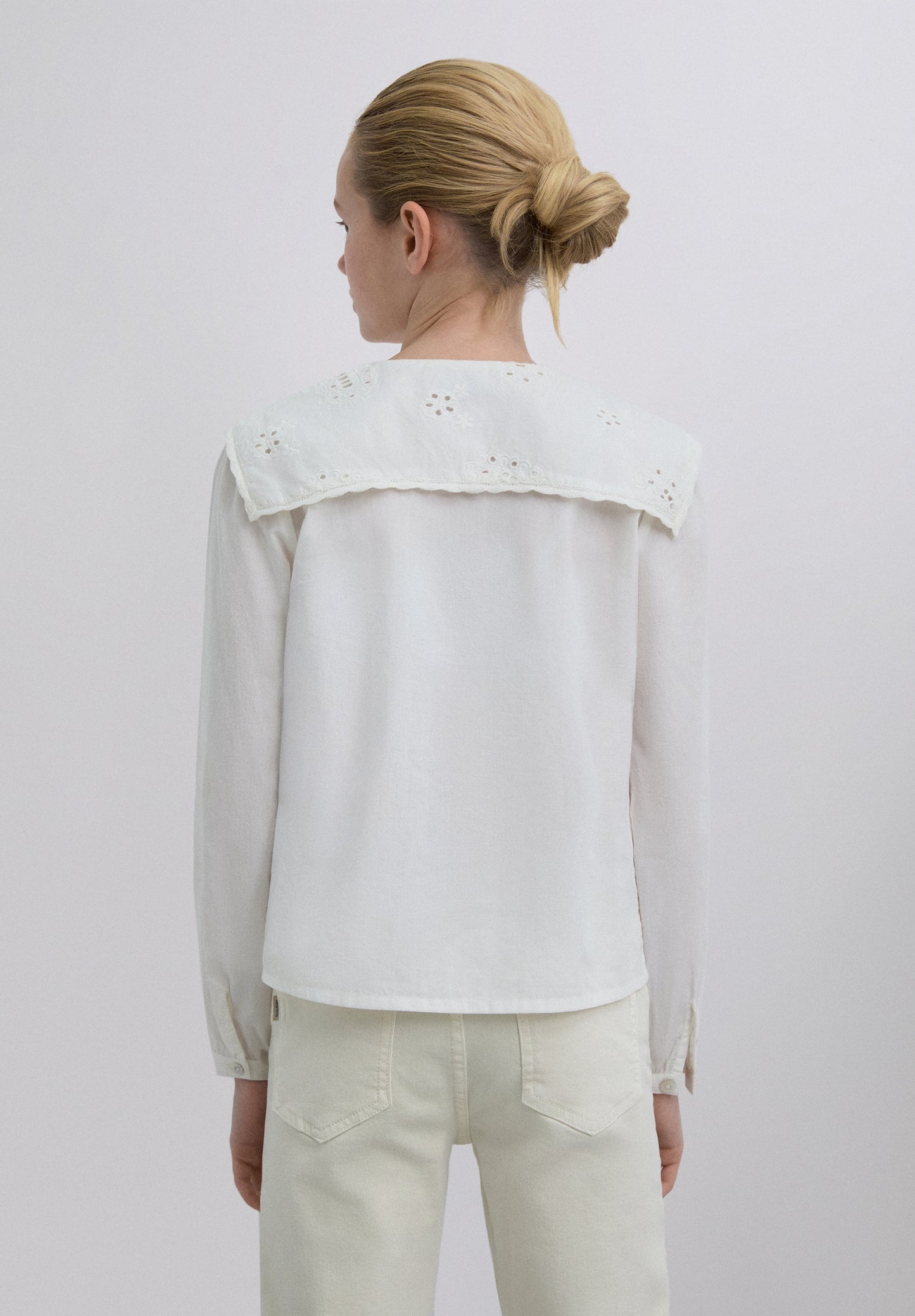 EMBROIDERED COLLAR SHIRT
