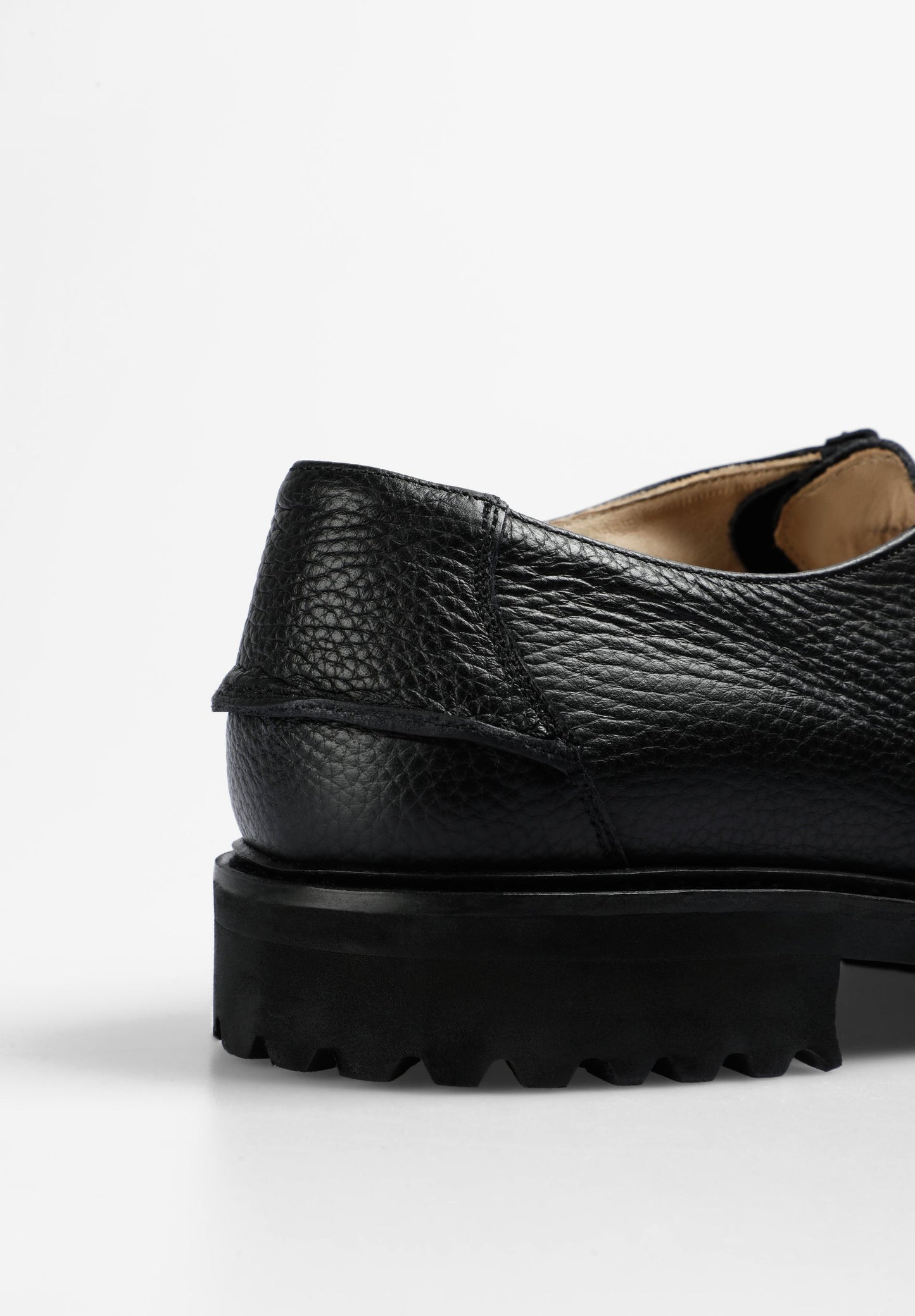 ZAPATOS PIEL SUELA DENTADA