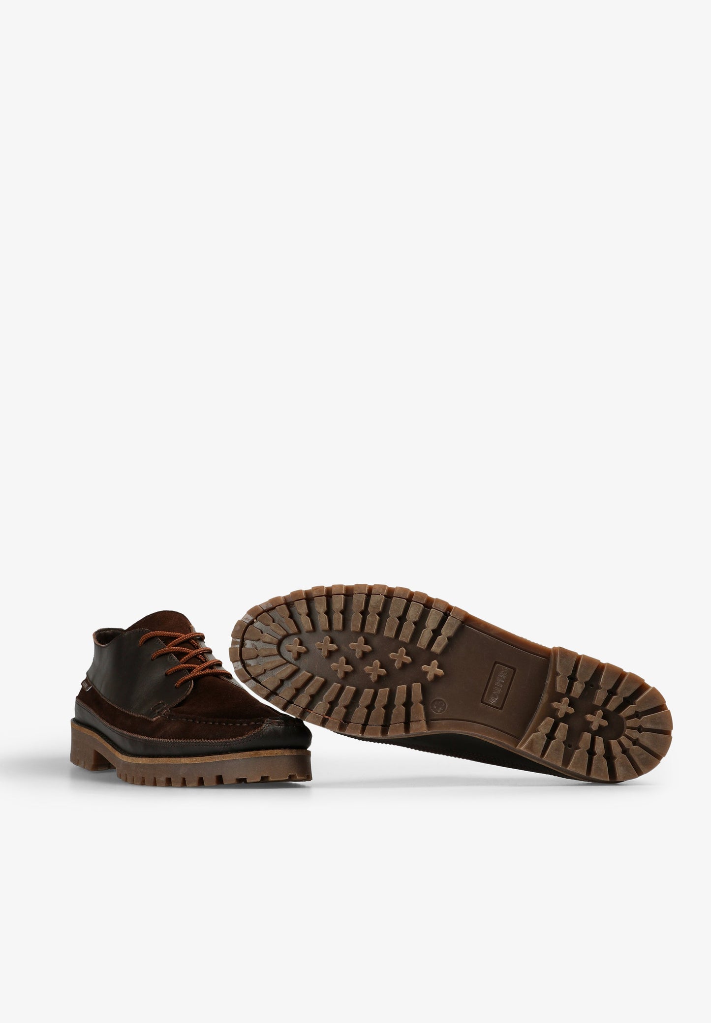 LEATHER SHOES WITH TRACK SOLES
