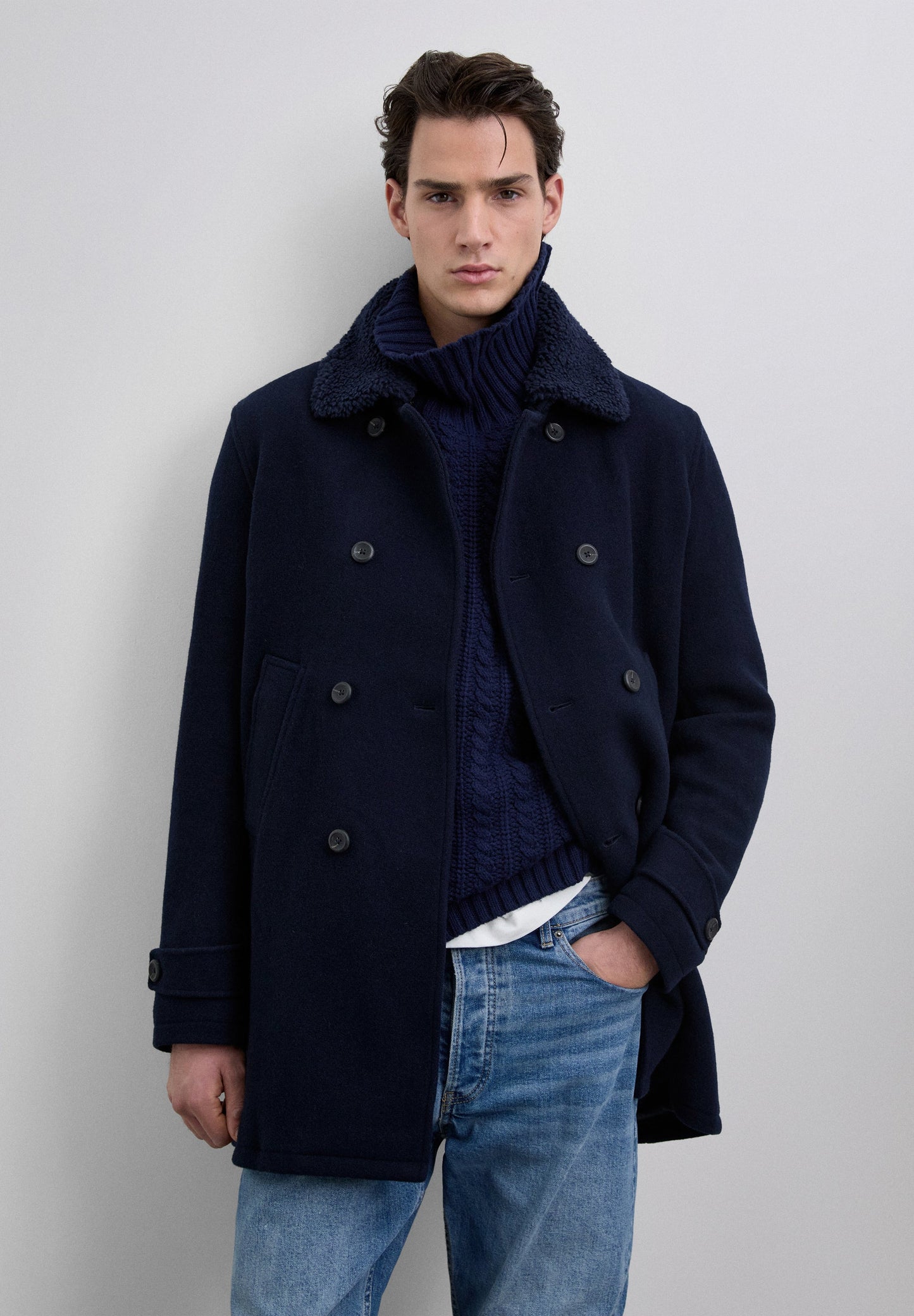 DOUBLE BREASTED WOOL COAT