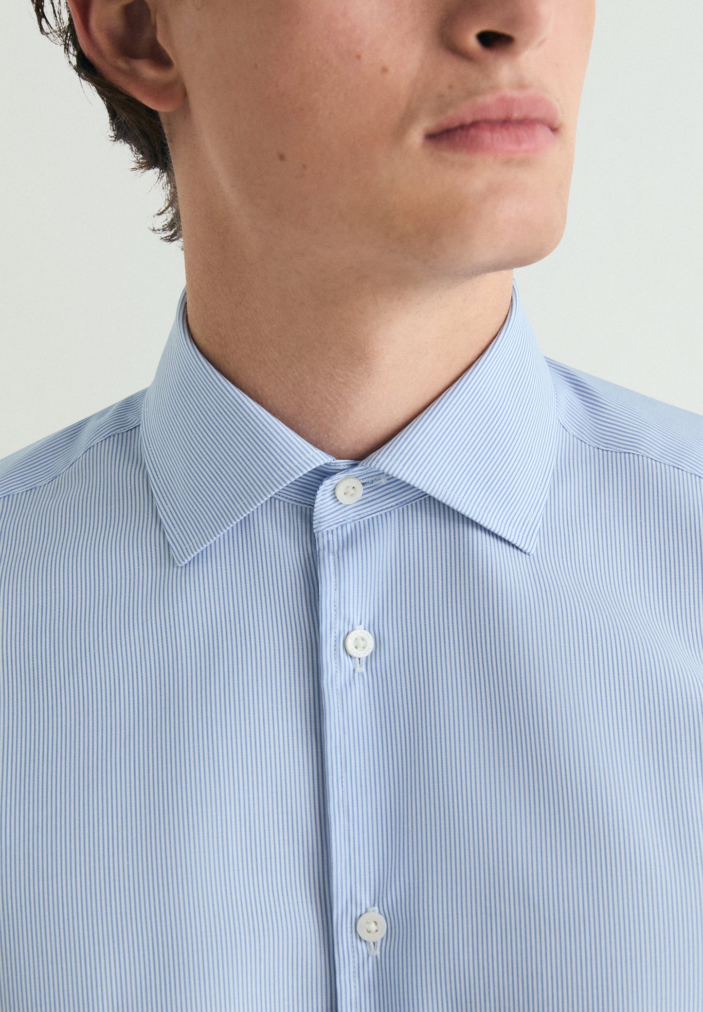 PREMIUM ANTI-WRINKLE DRESS SHIRT