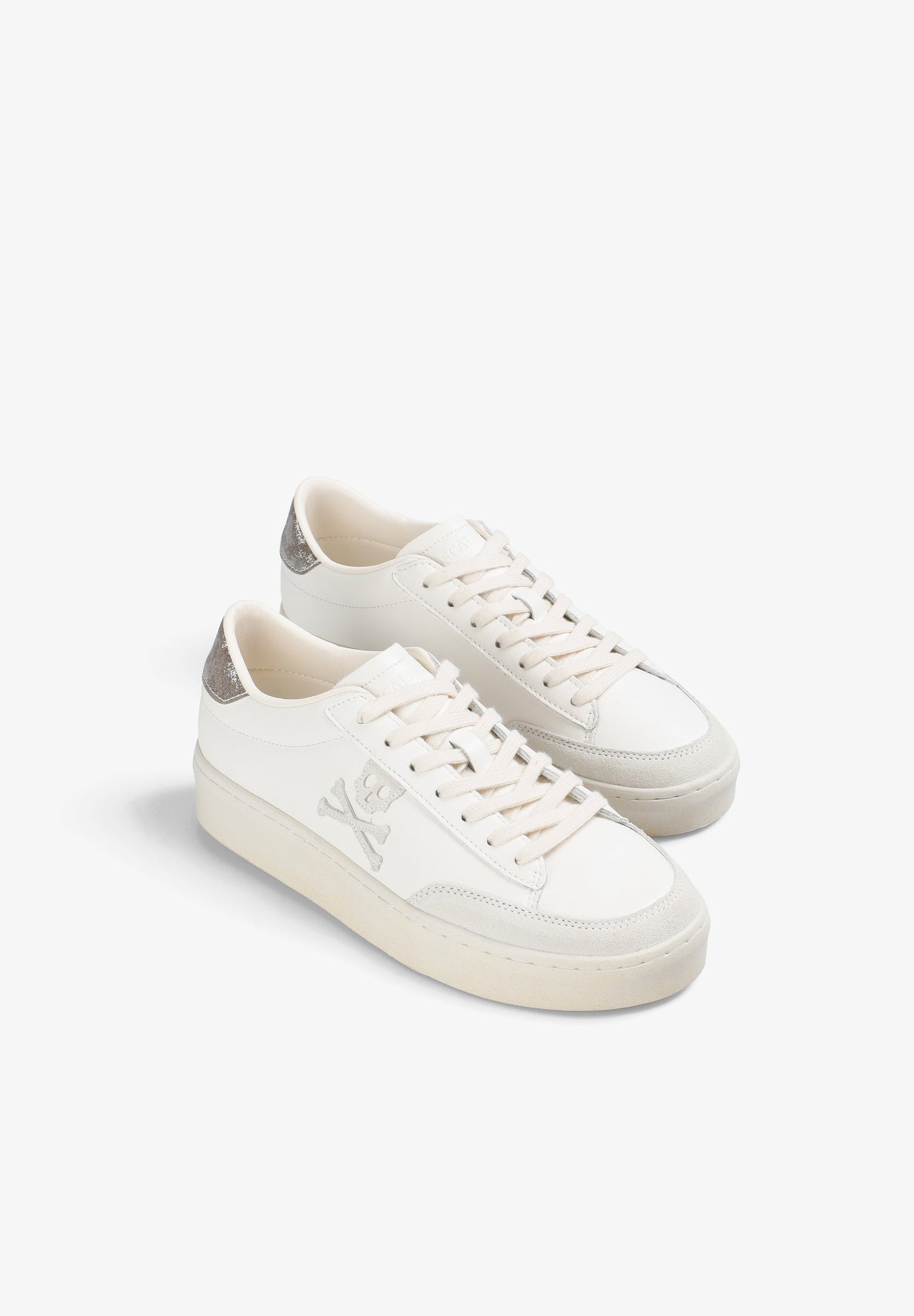 LOW TOP SNEAKERS WITH SIDE SKULL
