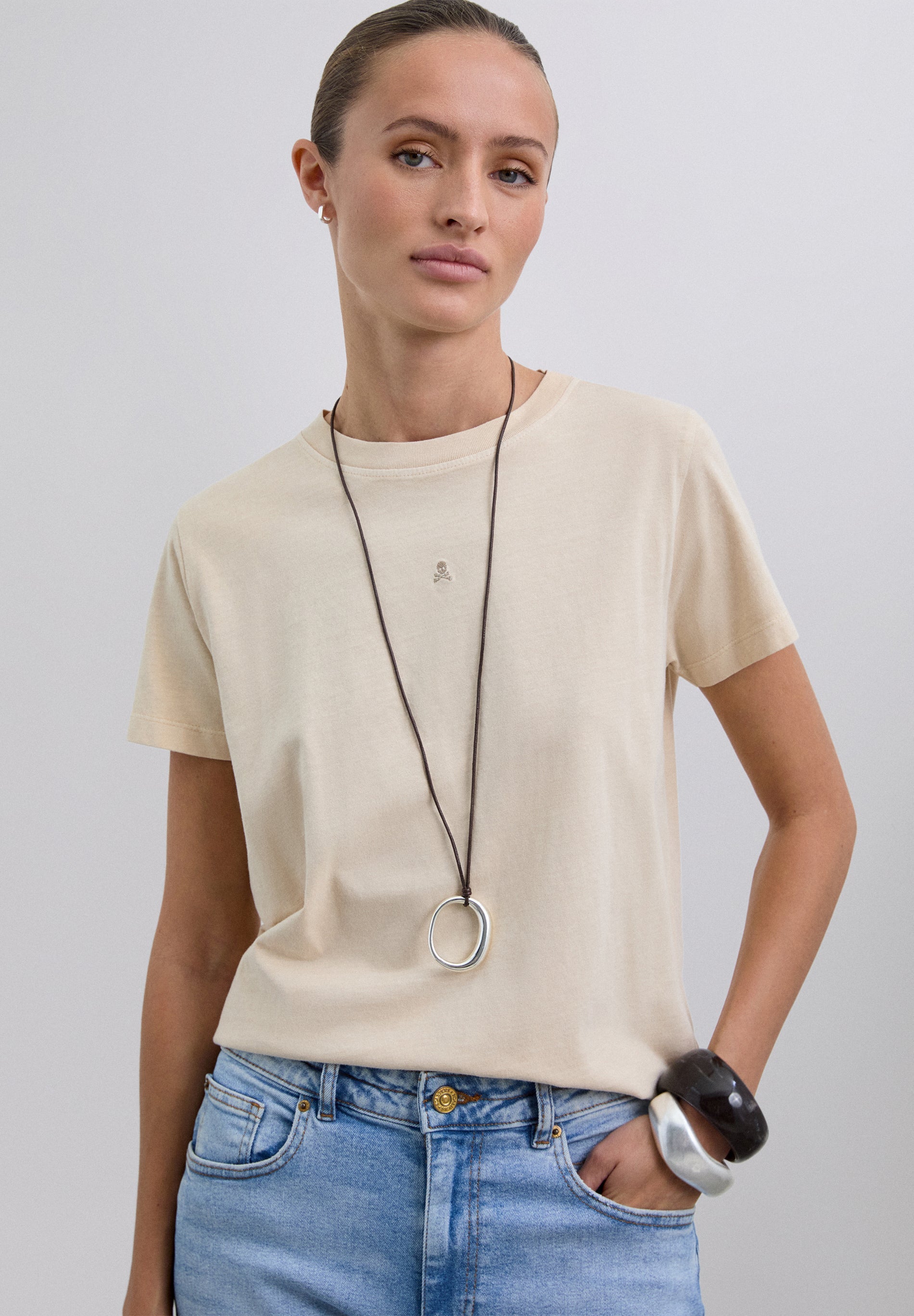 BASIC SKULL T-SHIRT