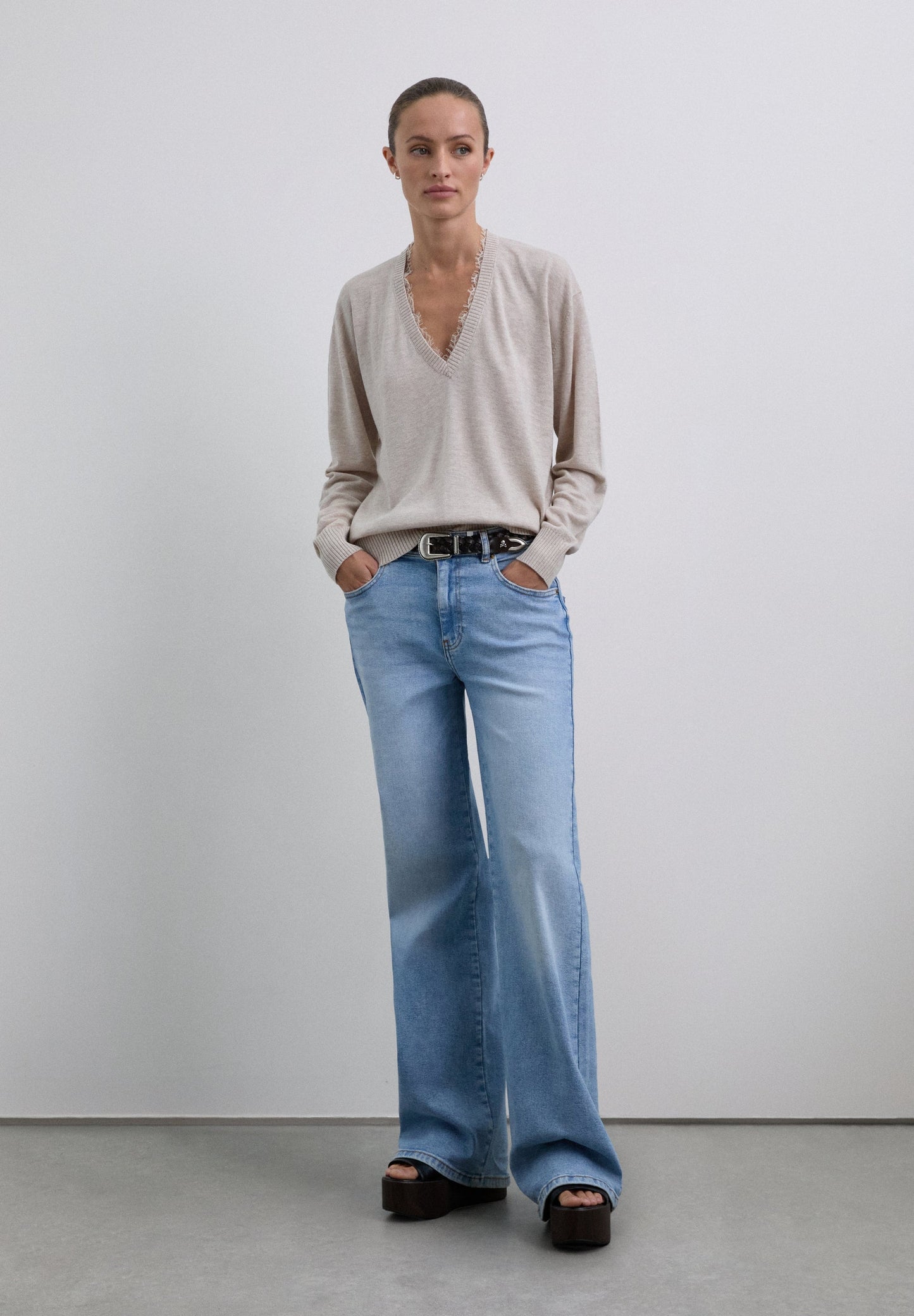 V-NECK SWEATER WITH LACE