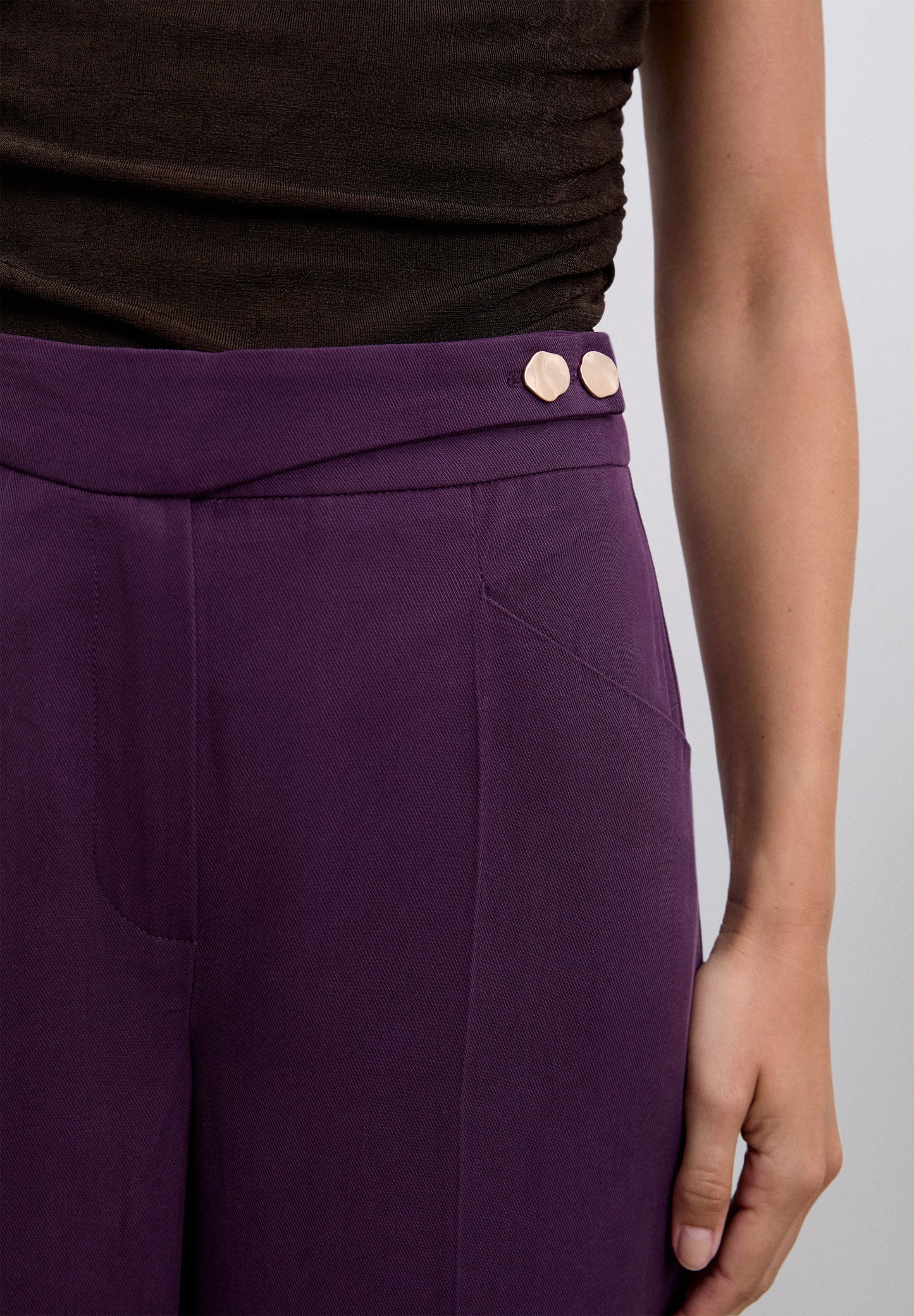 CULOTTES WITH DARTS