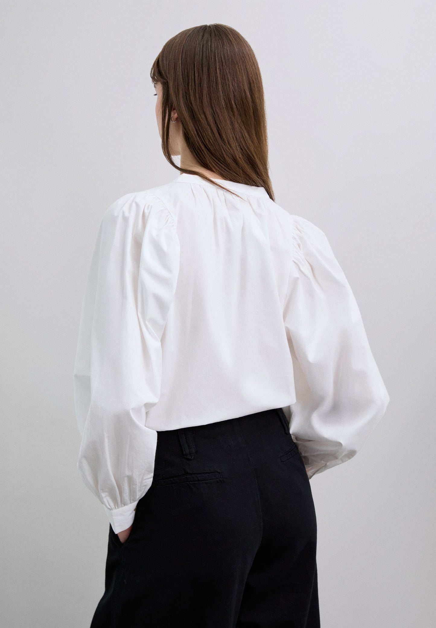POPLIN PUFF SLEEVE SHIRT