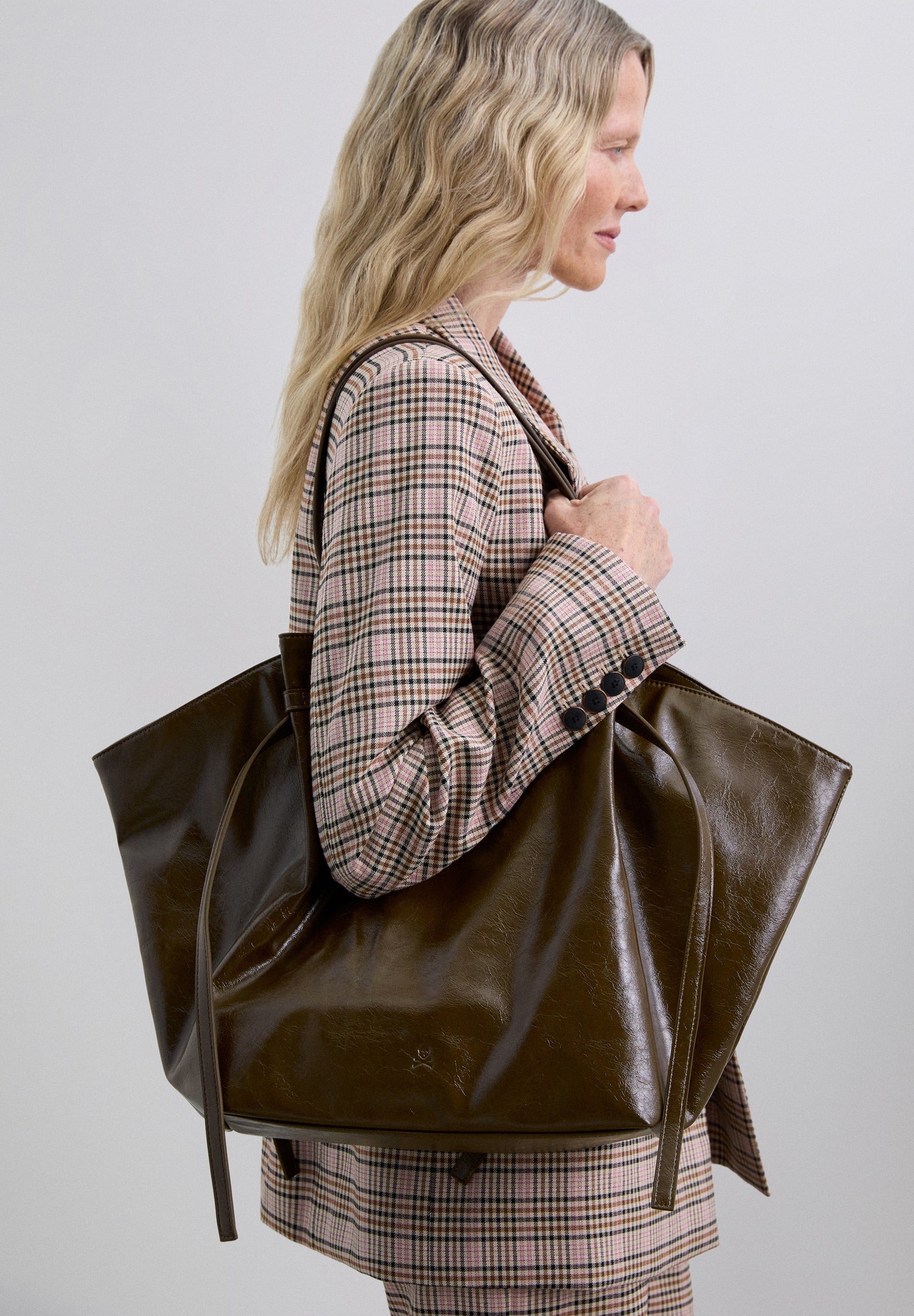 TOTE BAG WITH STRAPS