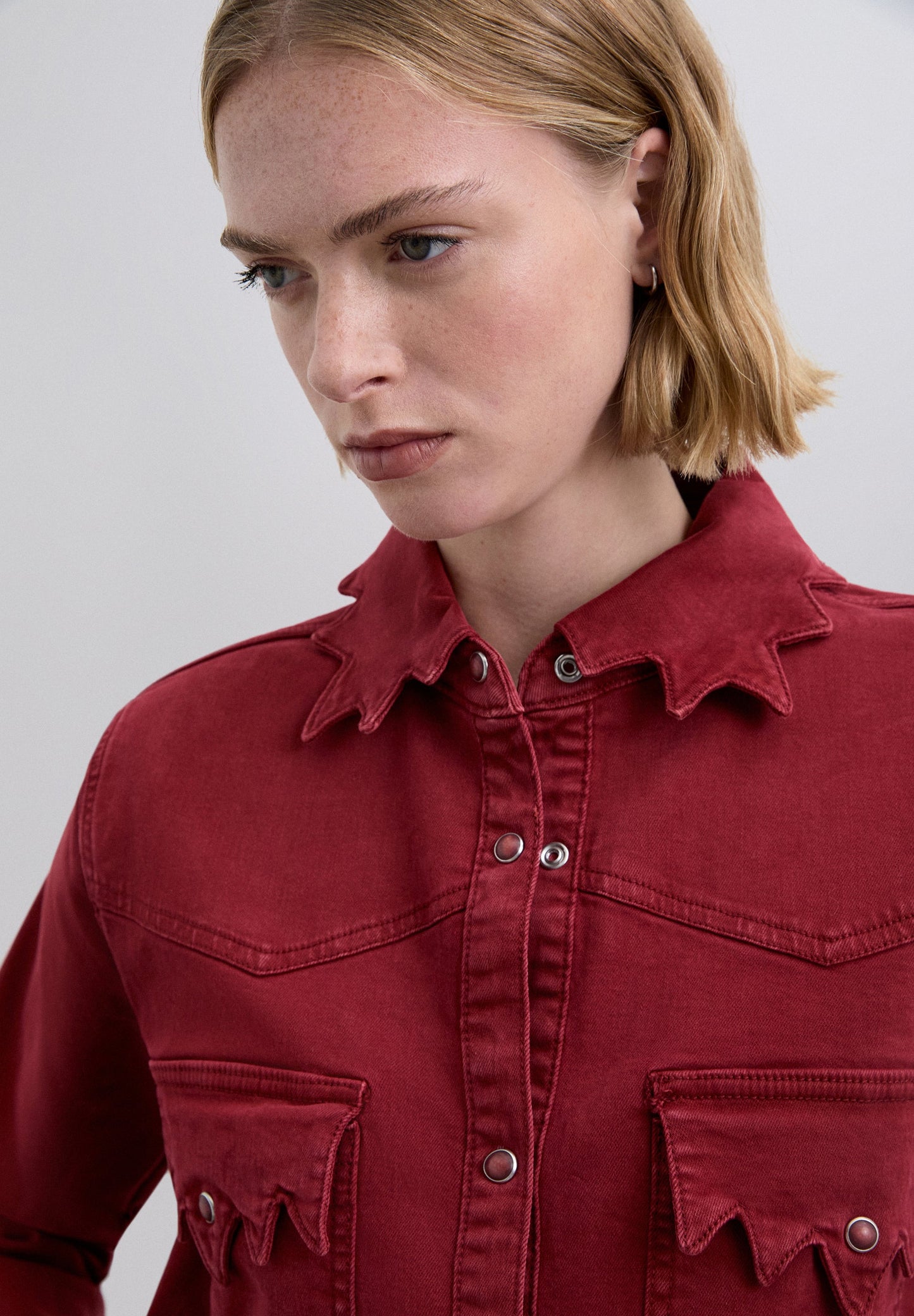 DENIM SHIRT WITH WAVED SEAMS