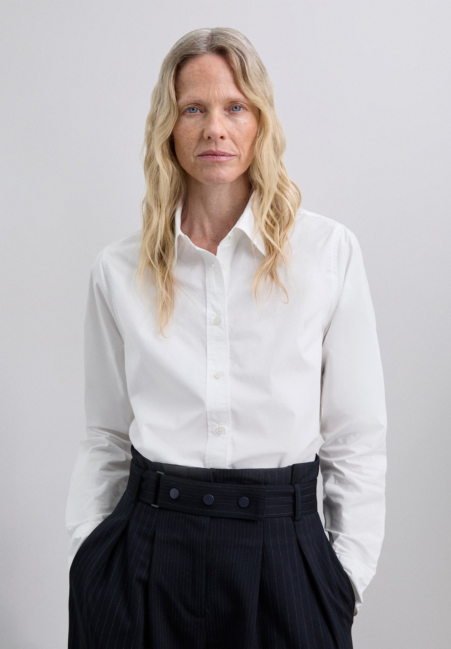 CLASSIC COTTON SHIRT