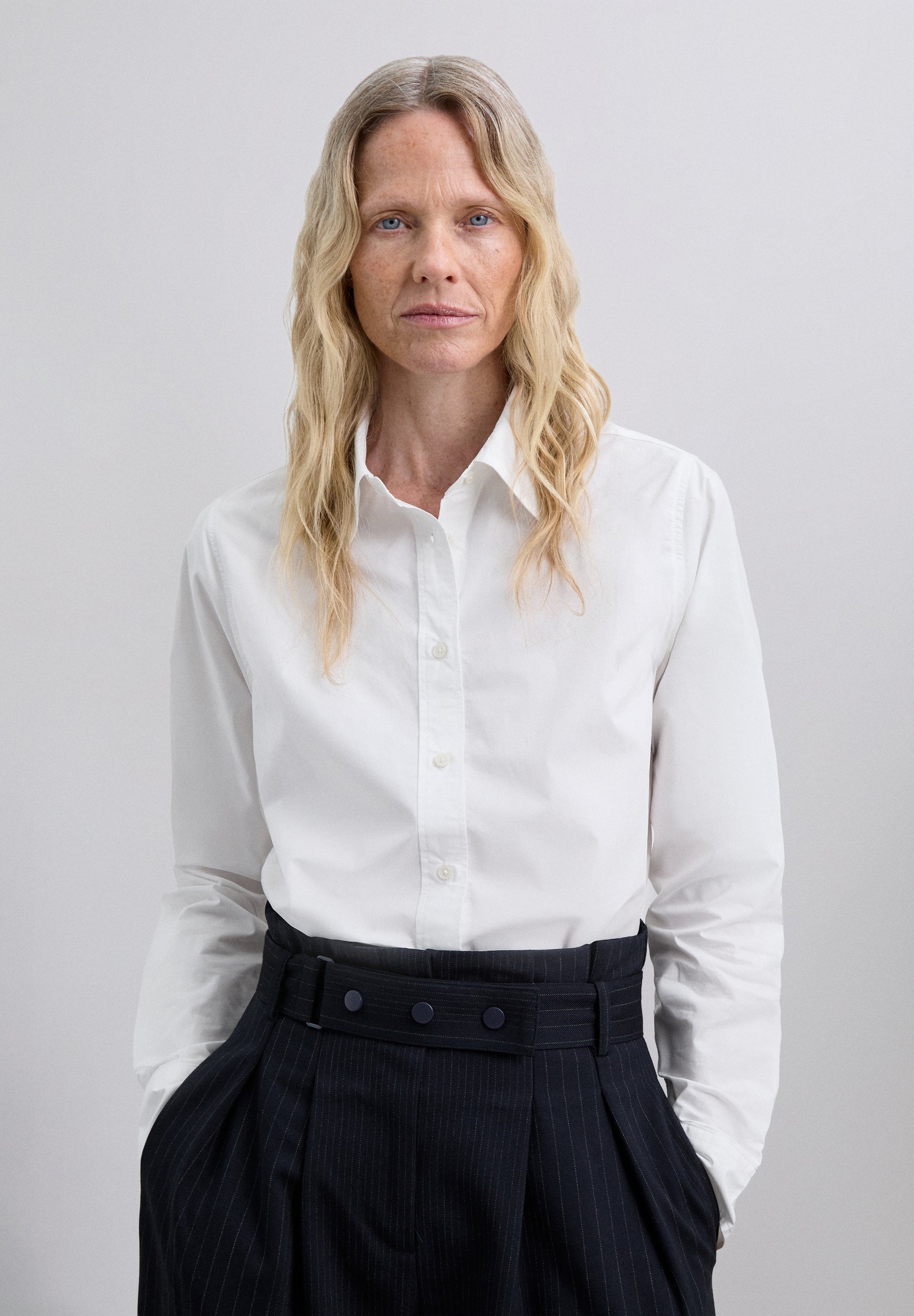 CLASSIC COTTON SHIRT