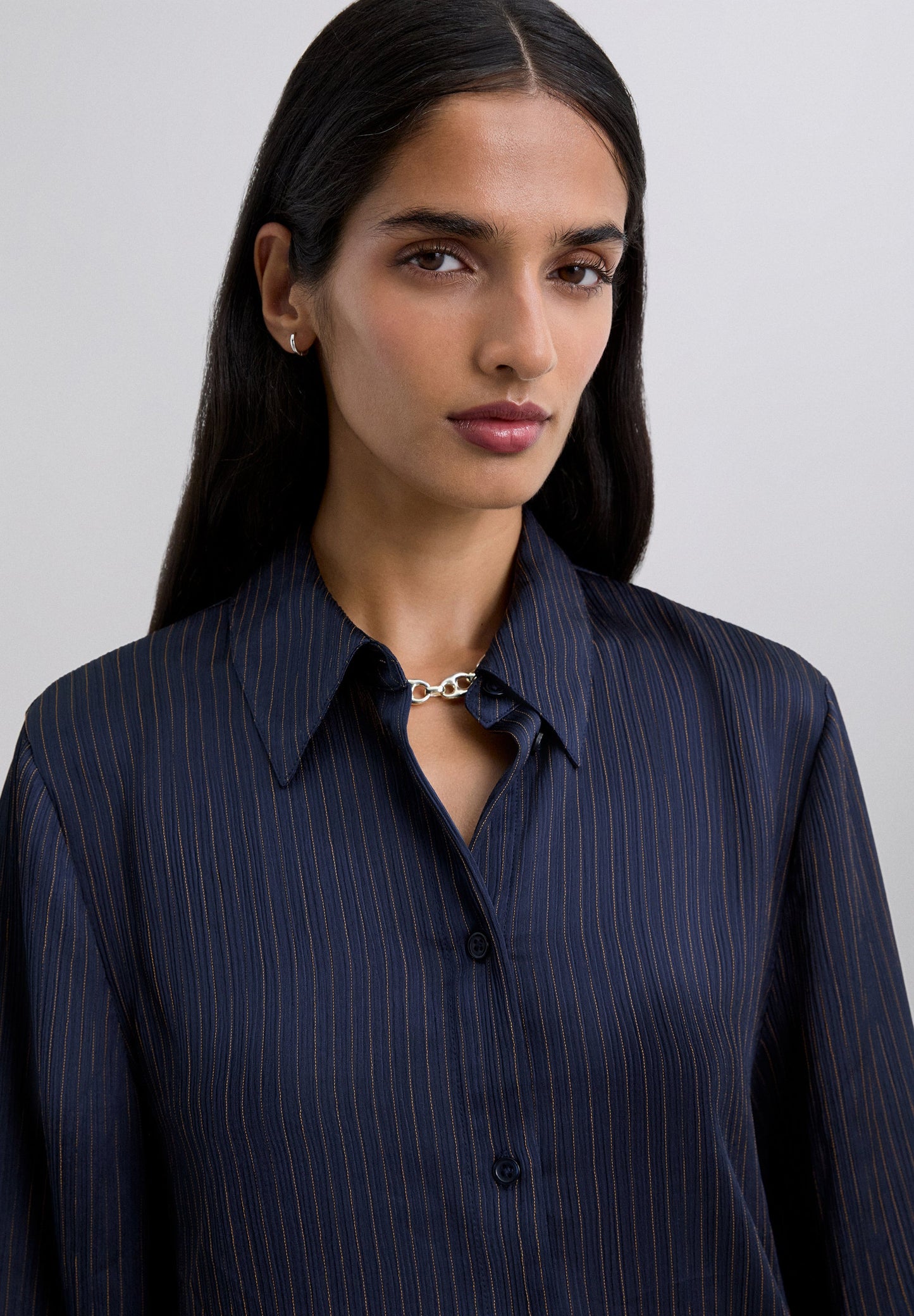 LOOSE-FITTING PINSTRIPE SHIRT
