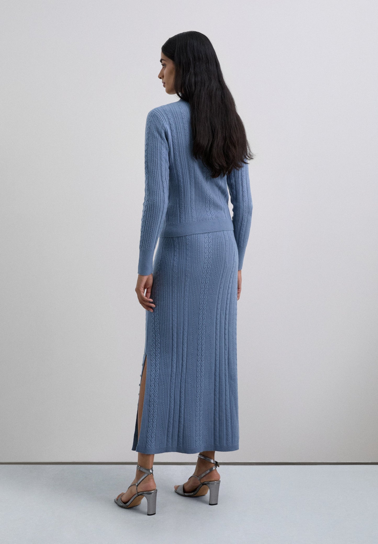 CABLE KNIT SKIRT WITH SLIT