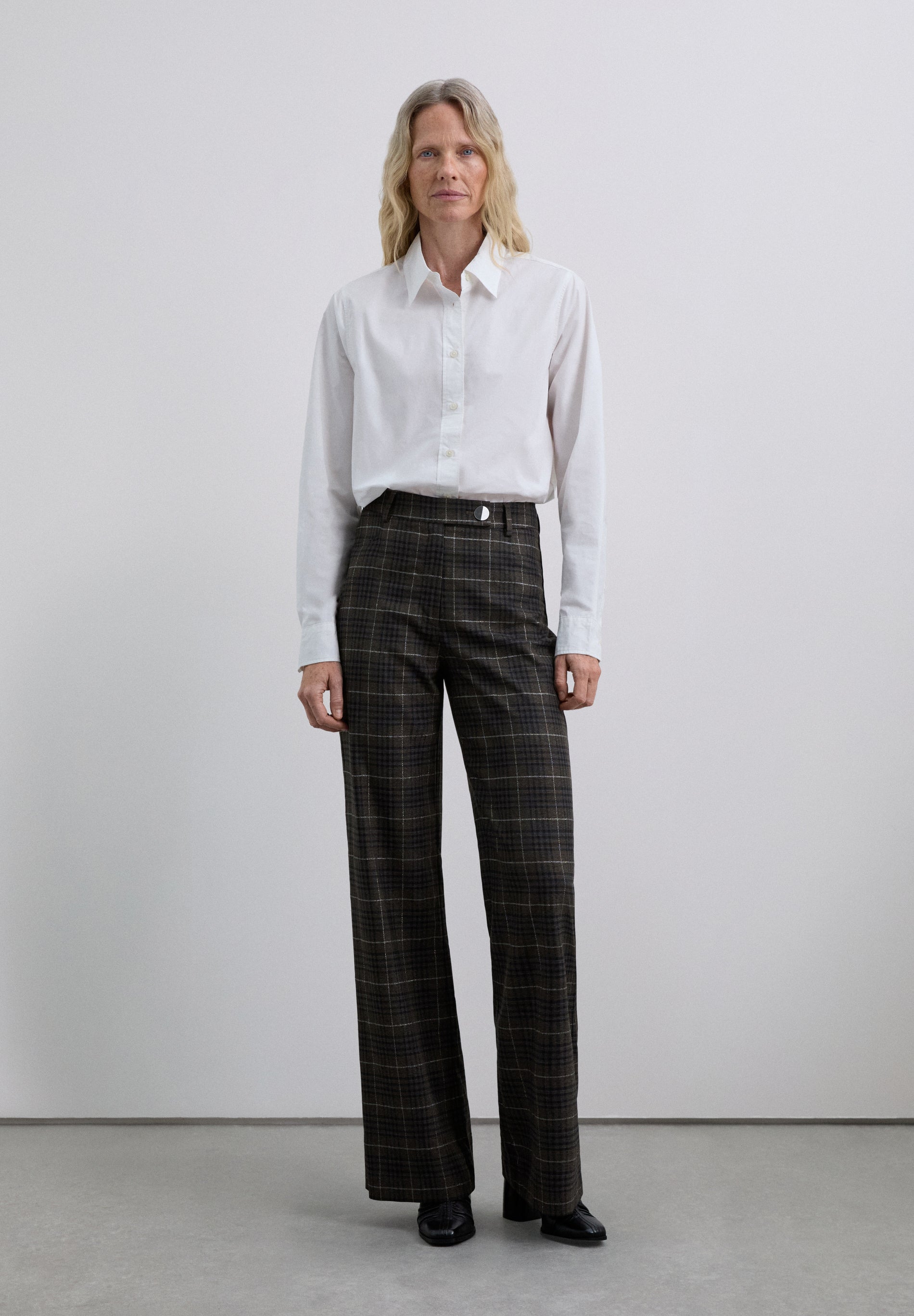 STRAIGHT CHECKED TROUSERS