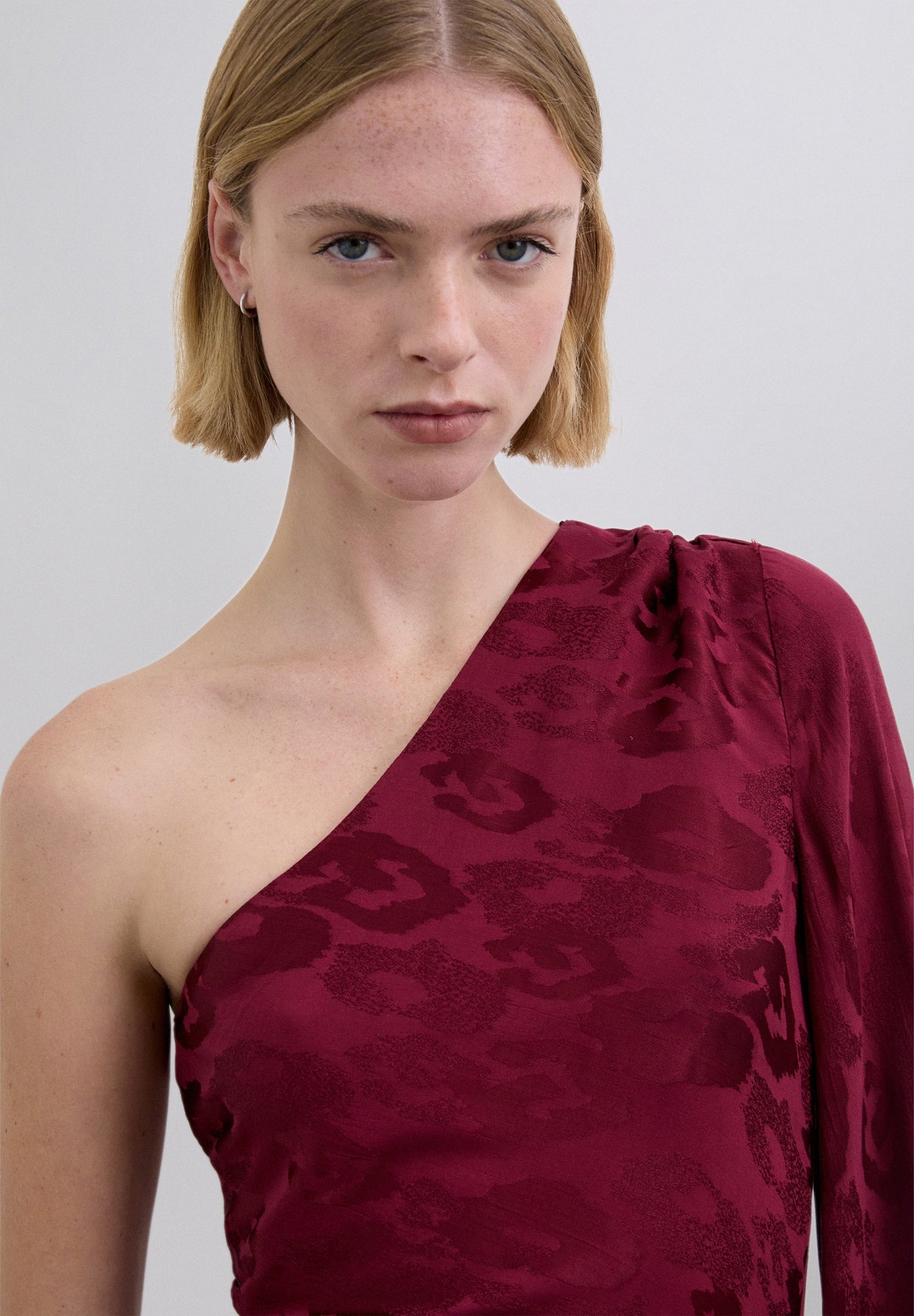 ASYMMETRIC JACQUARD PRINT DRESS