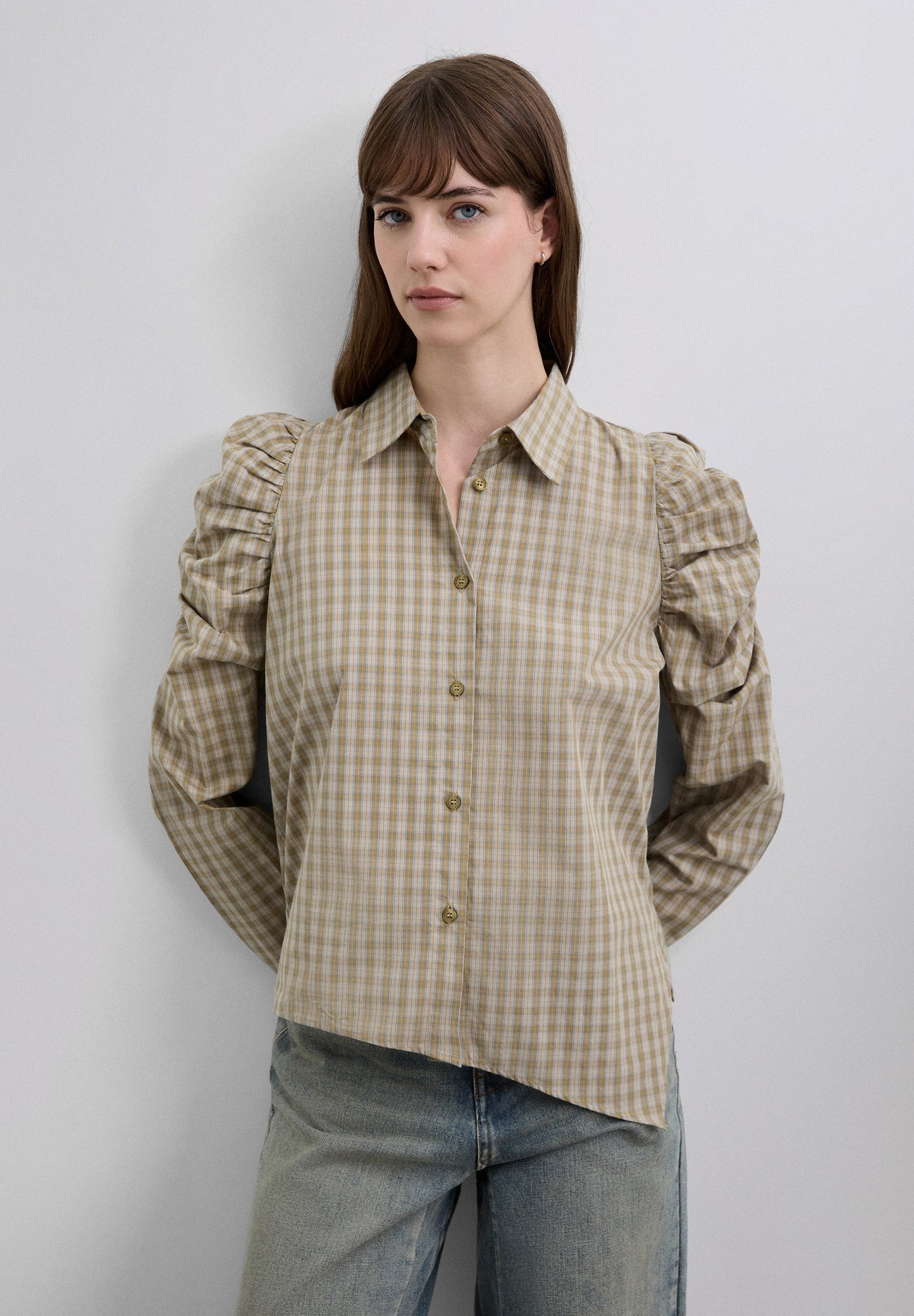 ASYMMETRIC PUFF SLEEVE SHIRT