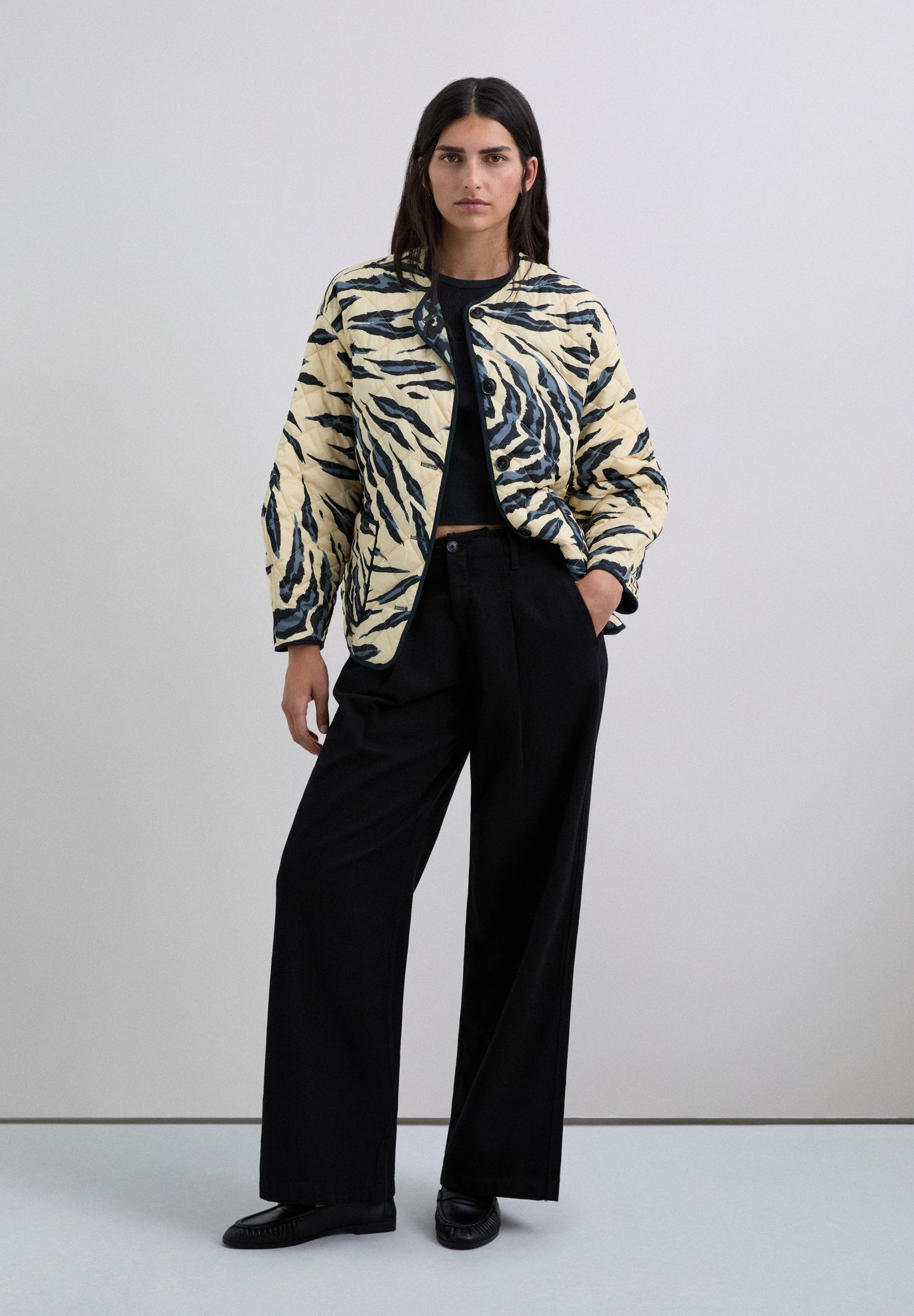 ANIMAL PRINT REVERSIBLE JACKET