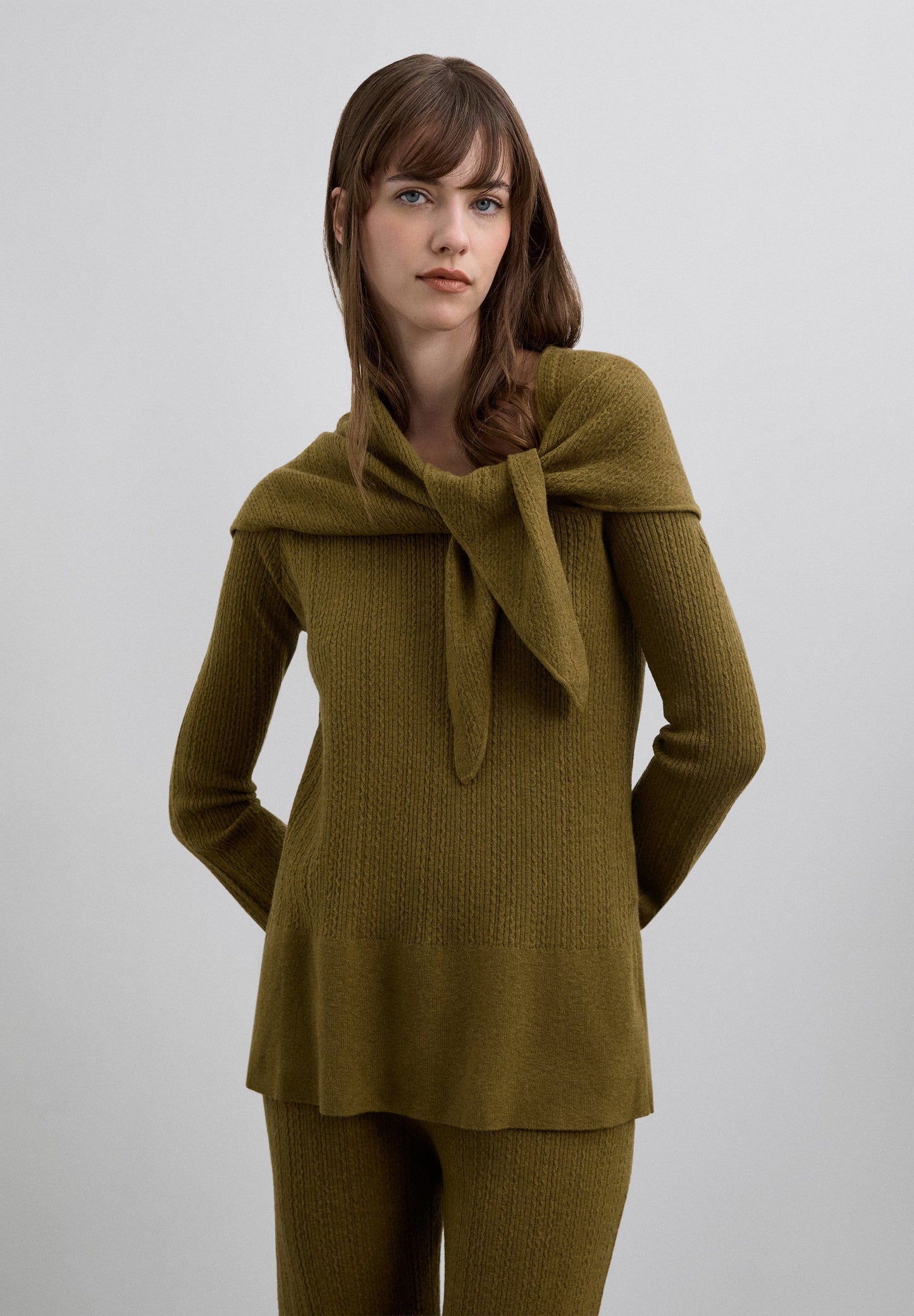 ASYMMETRIC SWEATER WITH DETACHABLE CAPE