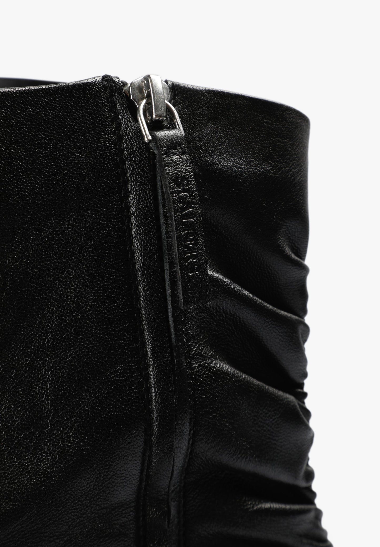 GATHERED LEATHER BOOT