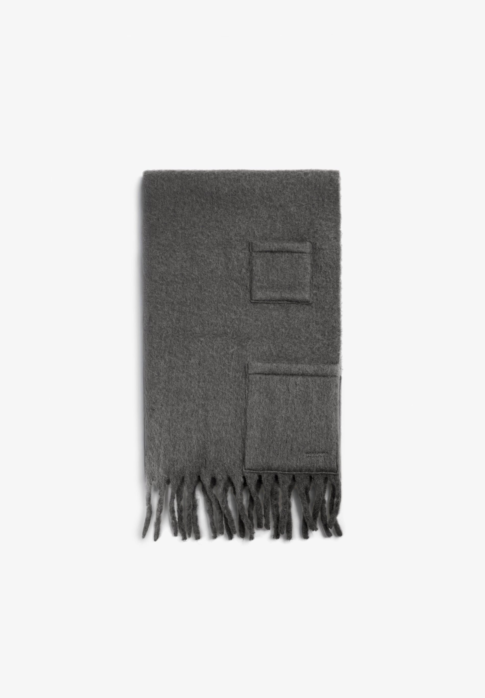 SCPOCKET SCARF