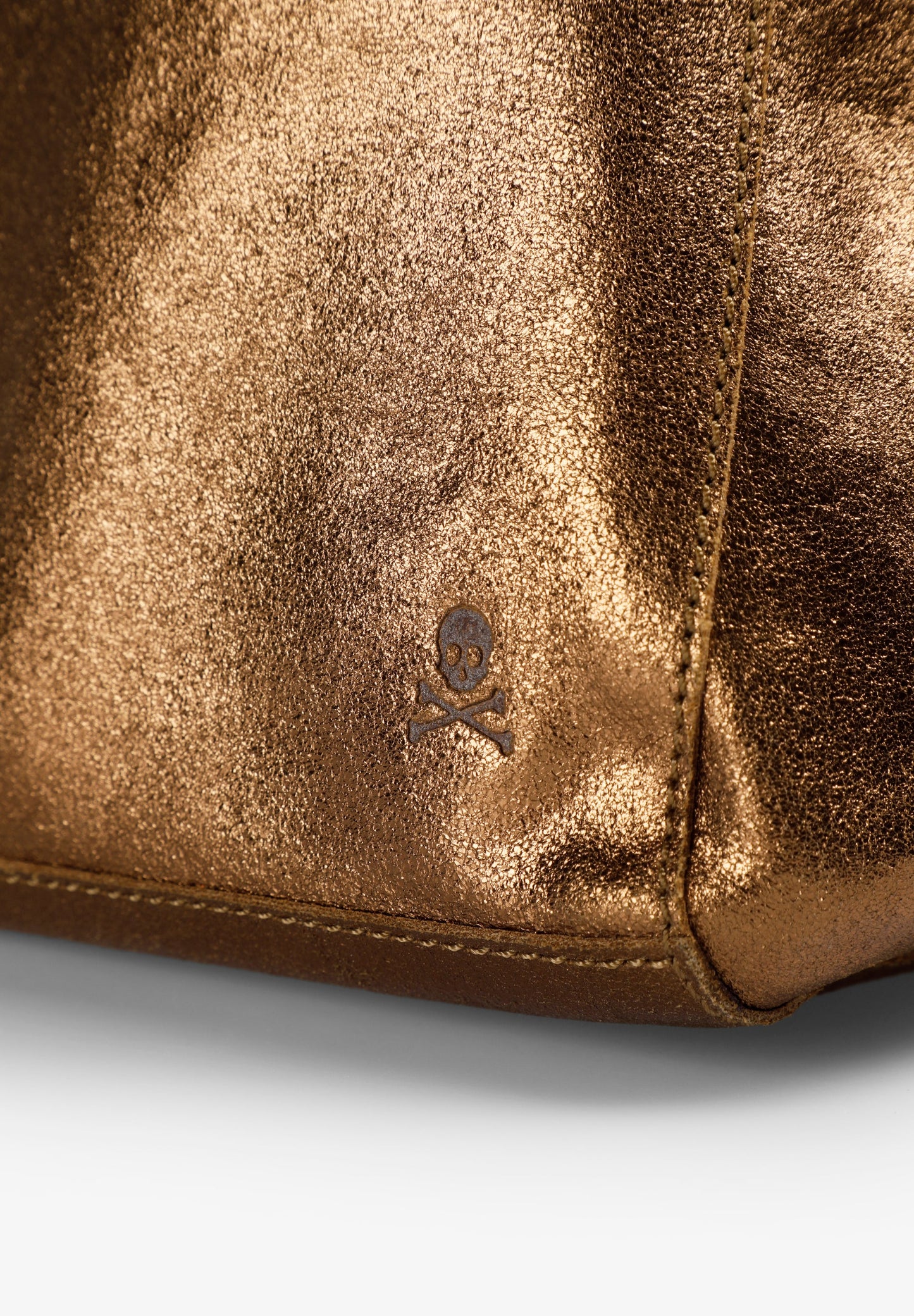 METALLIC SUEDE TOTE BAG