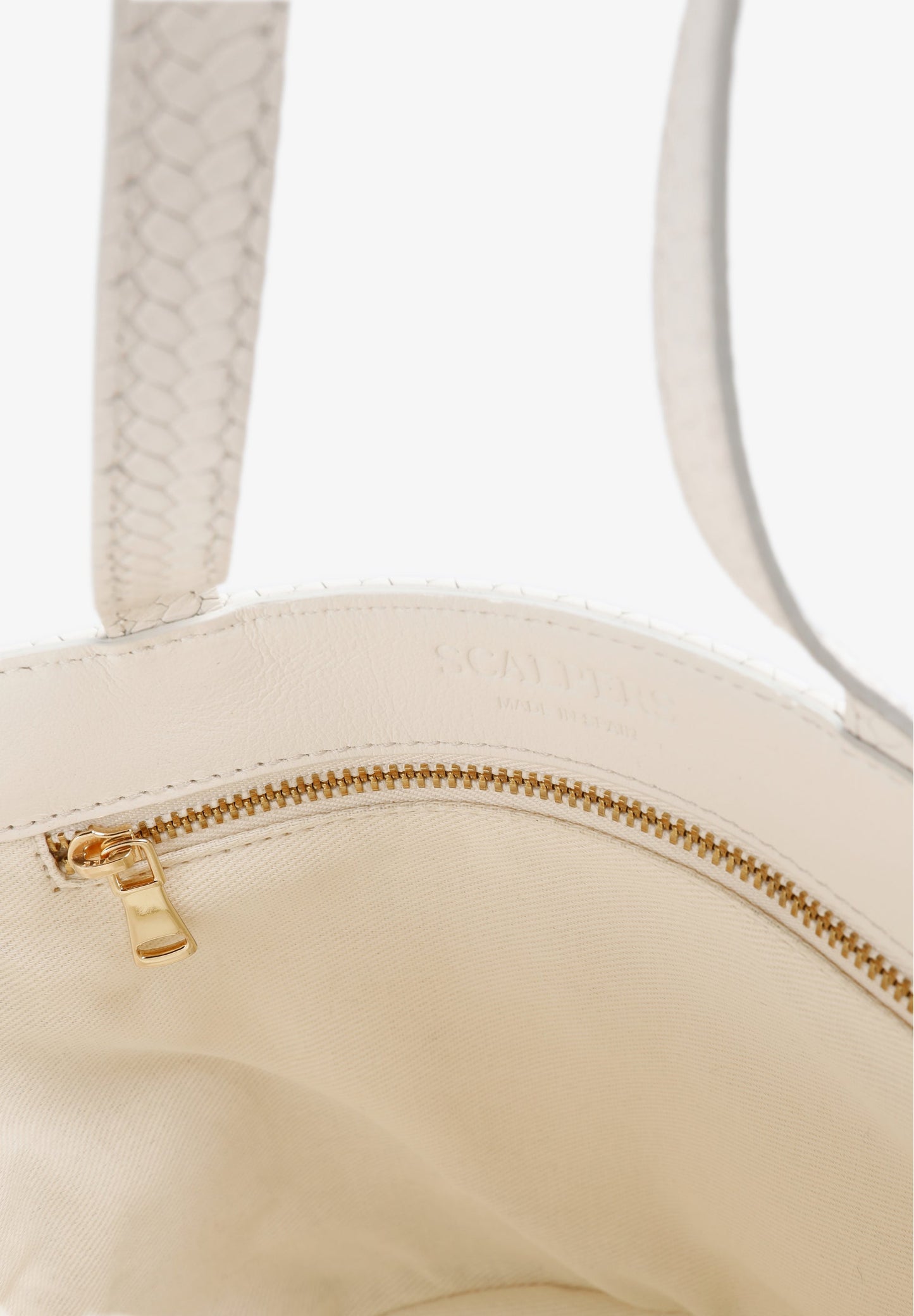 BOLSO MINI CUBO 100% PIEL TRENZADA