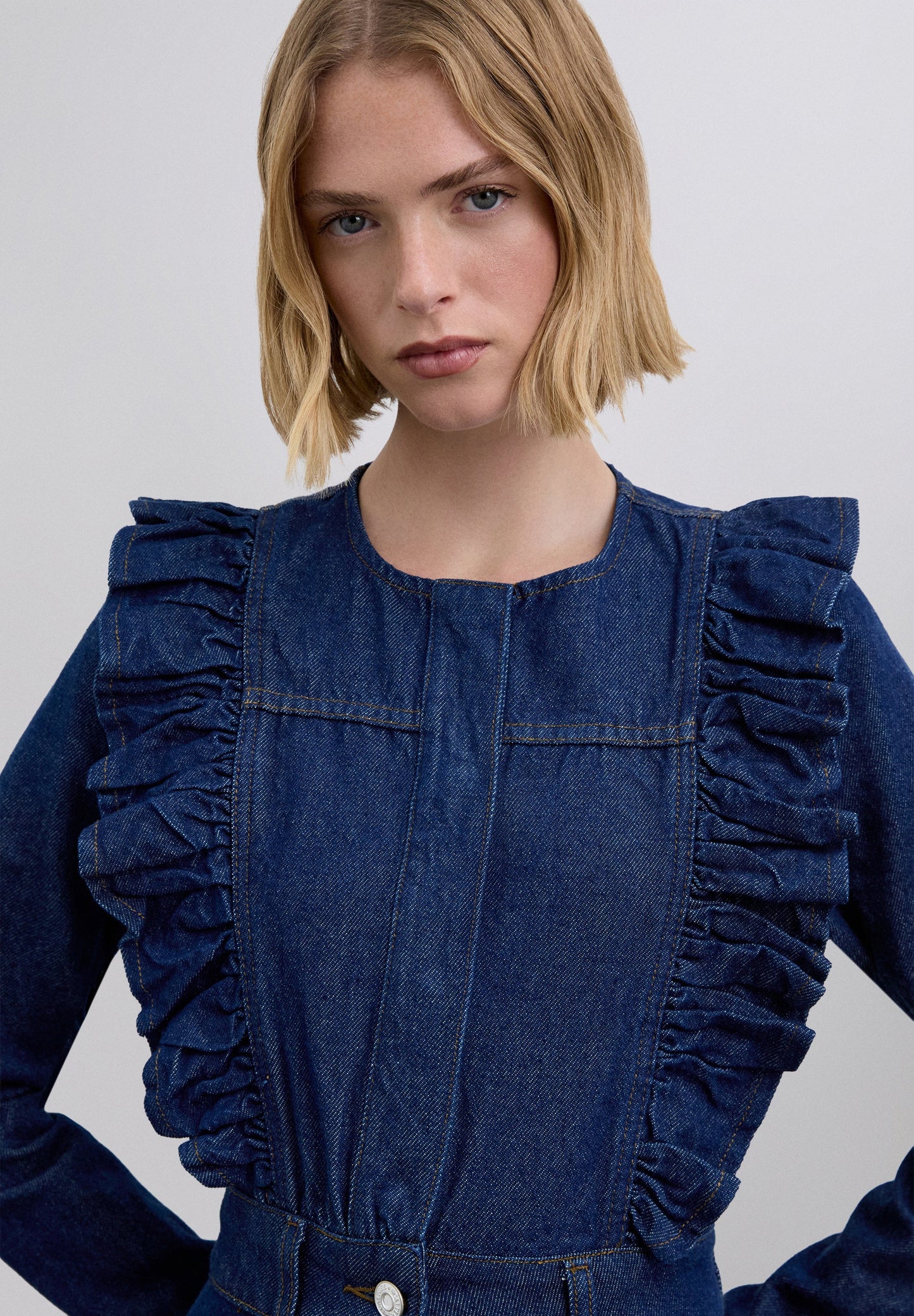 DENIM DRESS WITH RUFFLE
