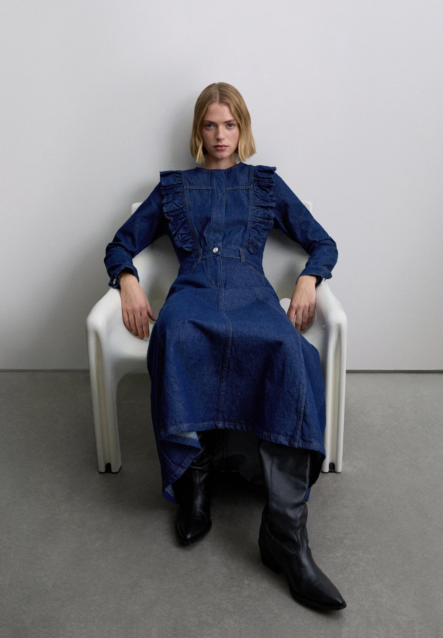 DENIM DRESS WITH RUFFLE