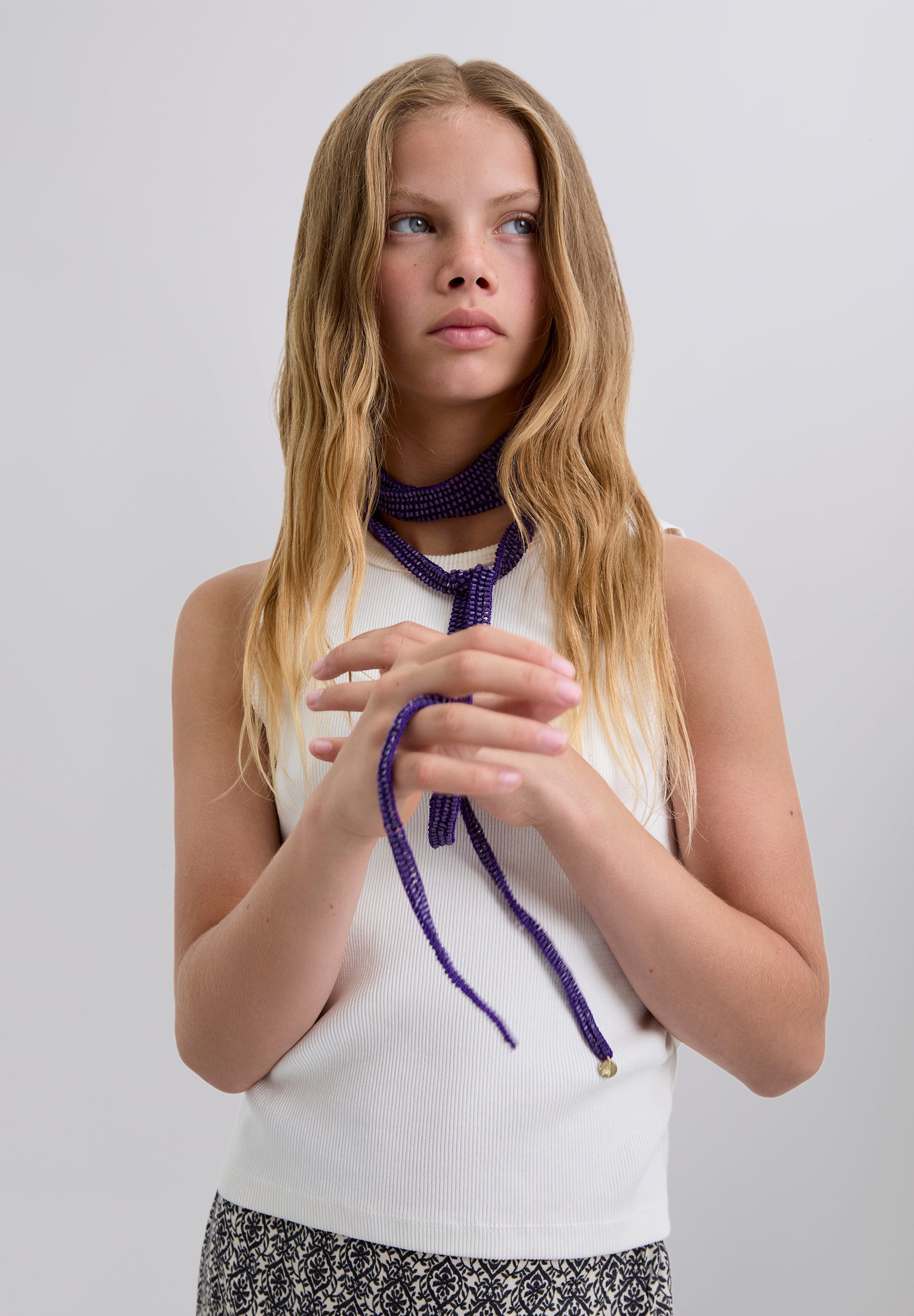 SCTIE BEADS NECKLACE