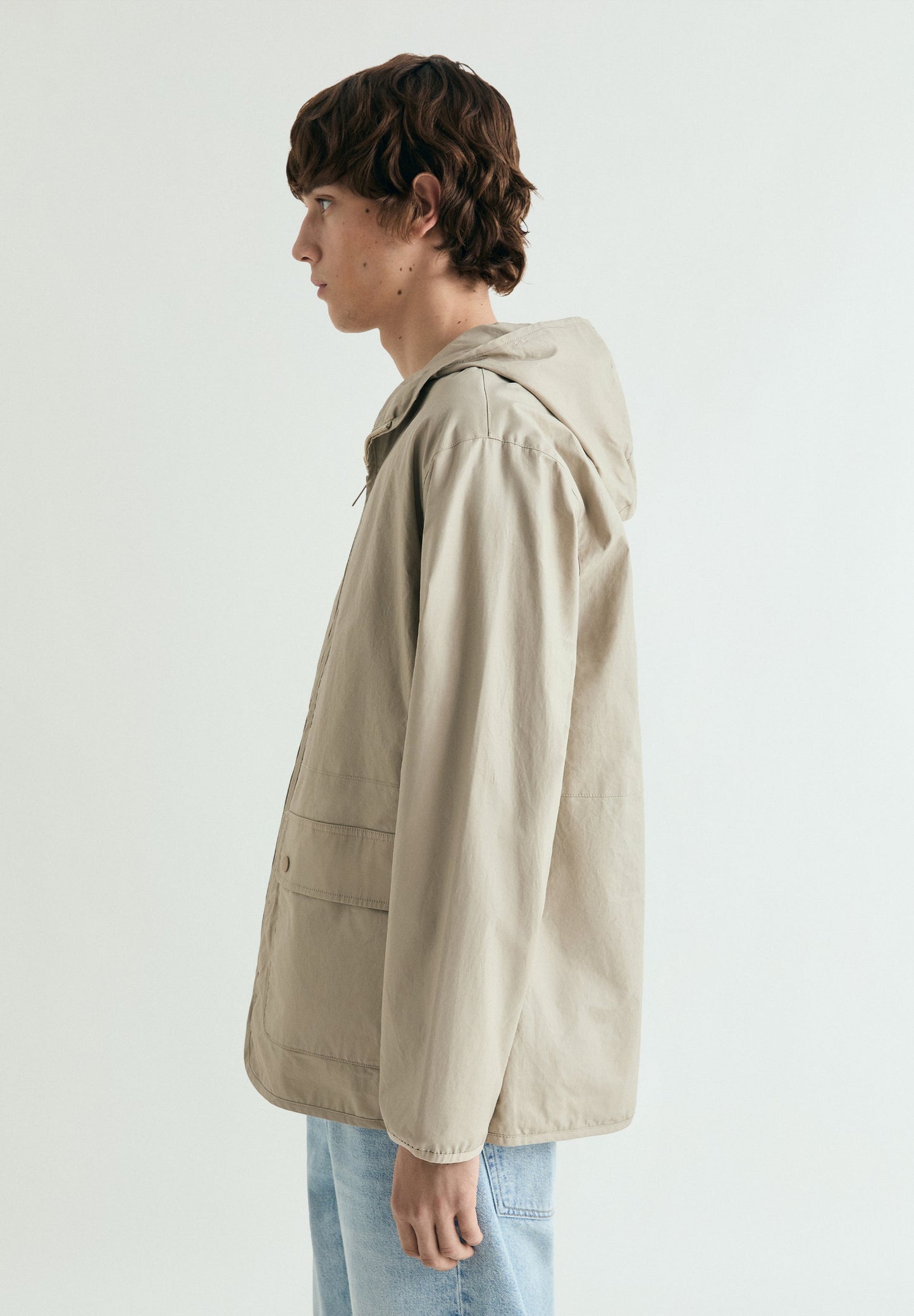 JACKET WITH MESH HOOD