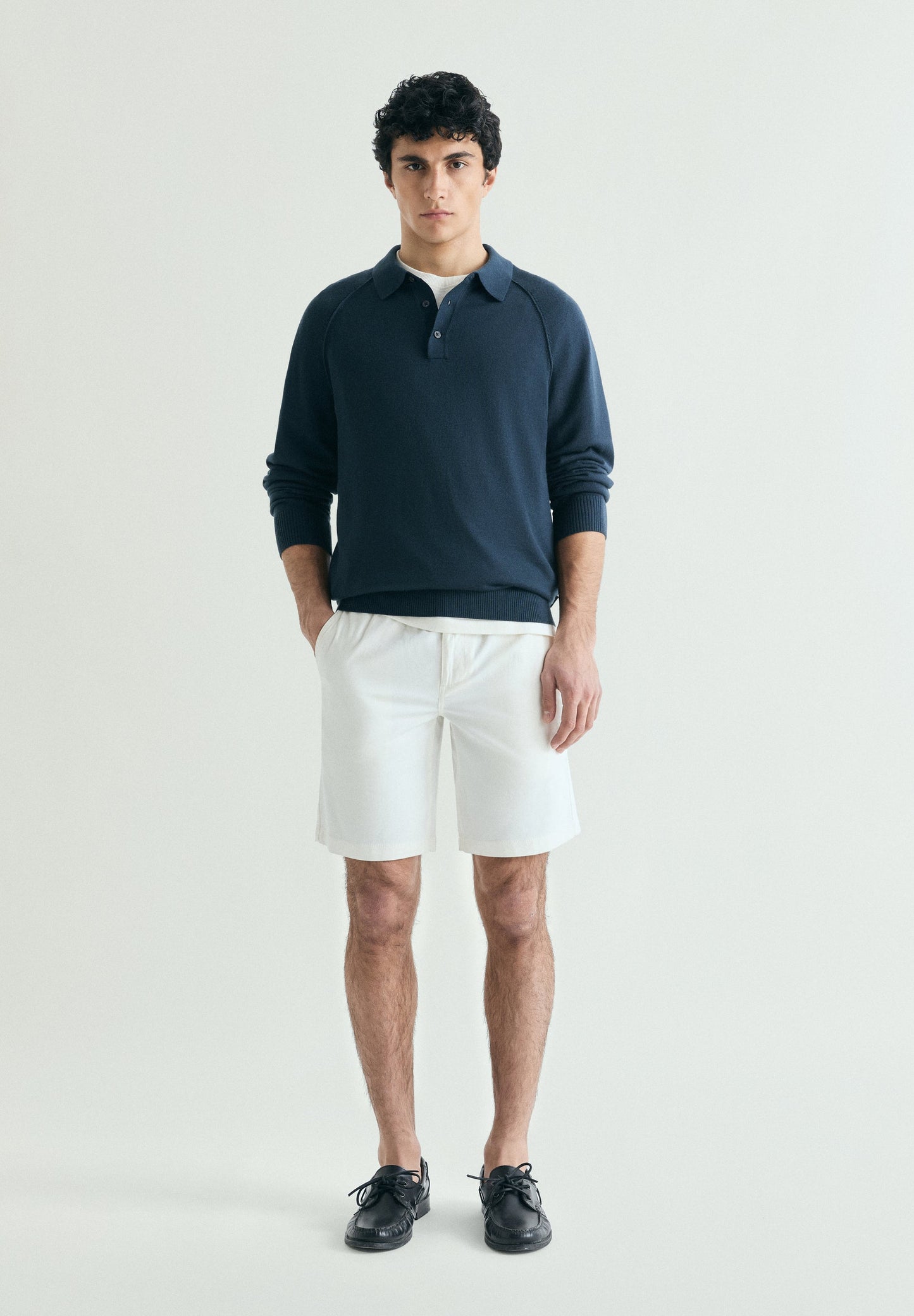 BERMUDA SHORTS WITH INNER DRAWSTRING