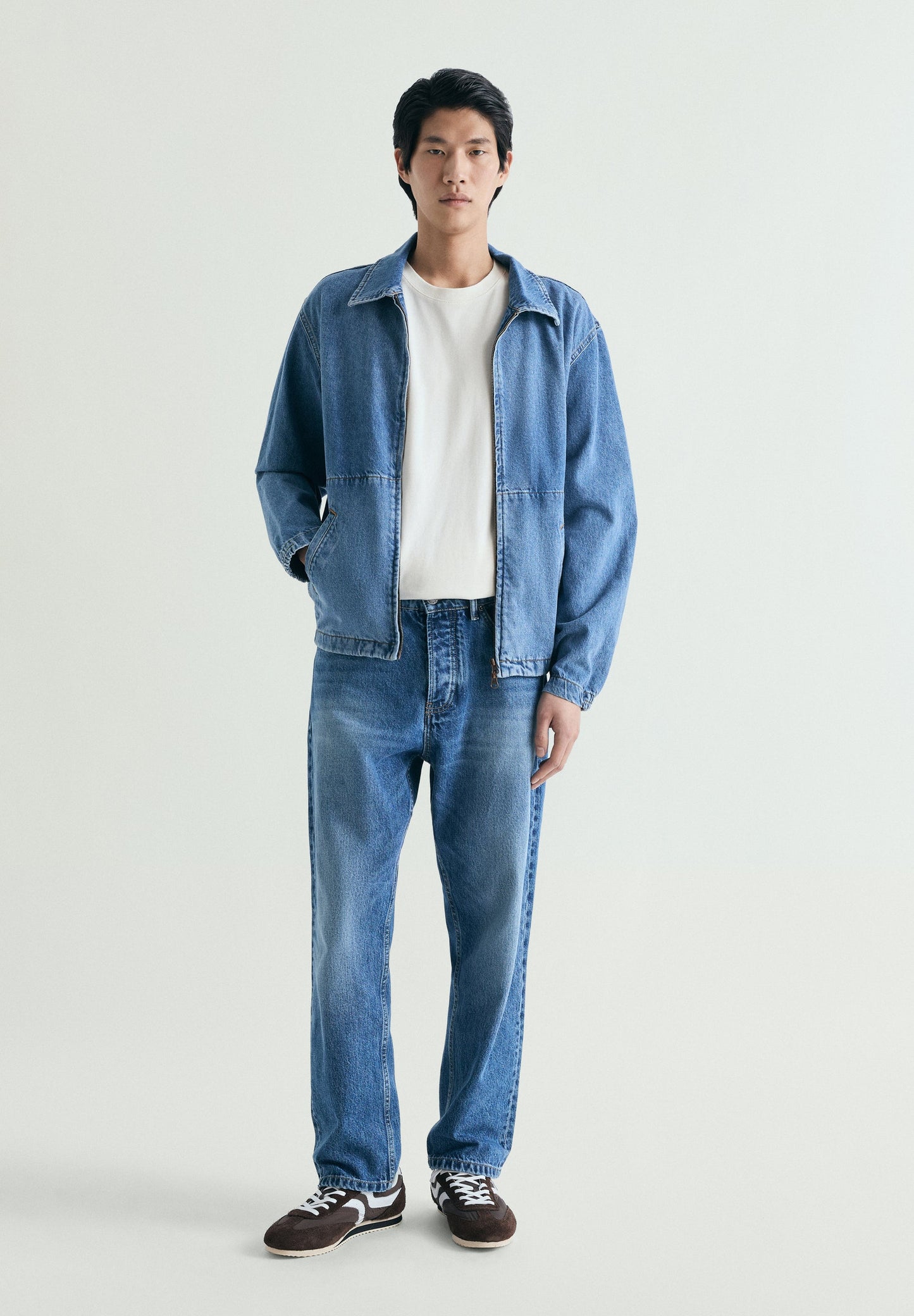 DENIM BOMBER JACKET