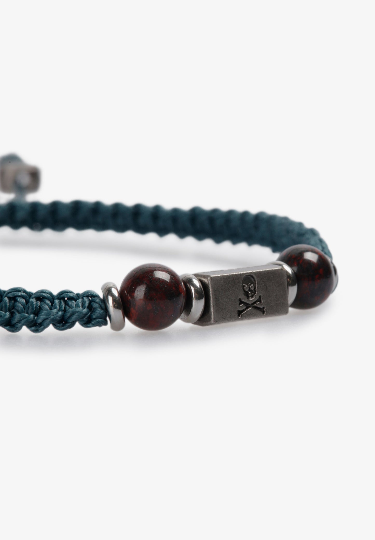 ADJUSTABLE BRAIDED BRACELET