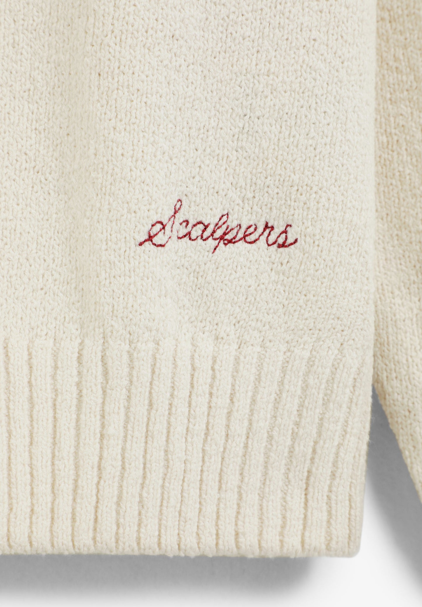FINE KNIT SWEATER
