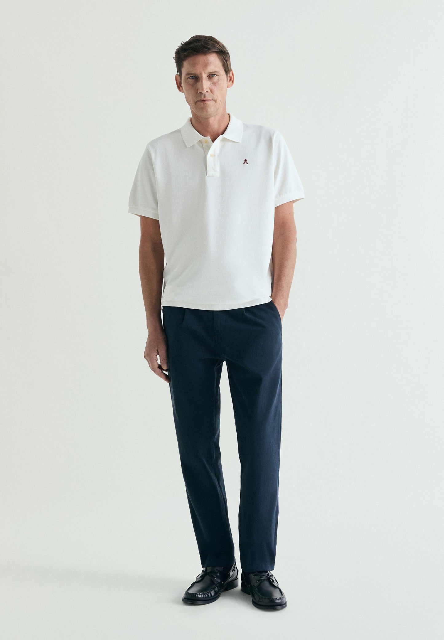 PIQUÉ POLO SHIRT WITH CONTRAST EMBROIDERY