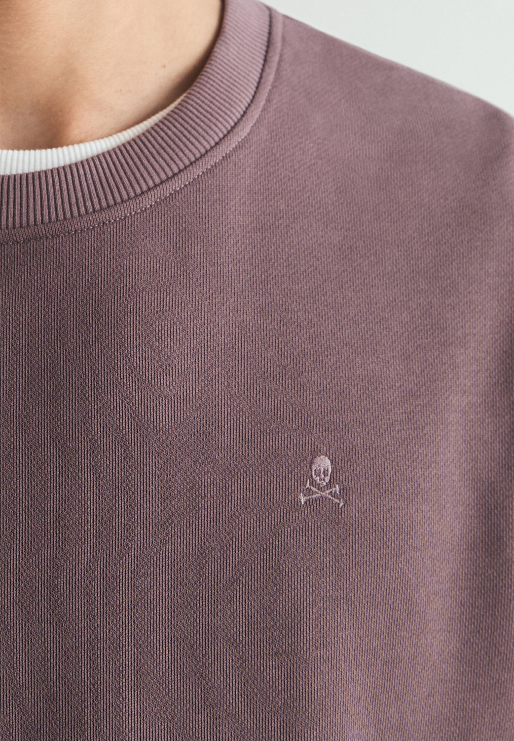 SUDADERA BORDADA WASHED - Scalpers