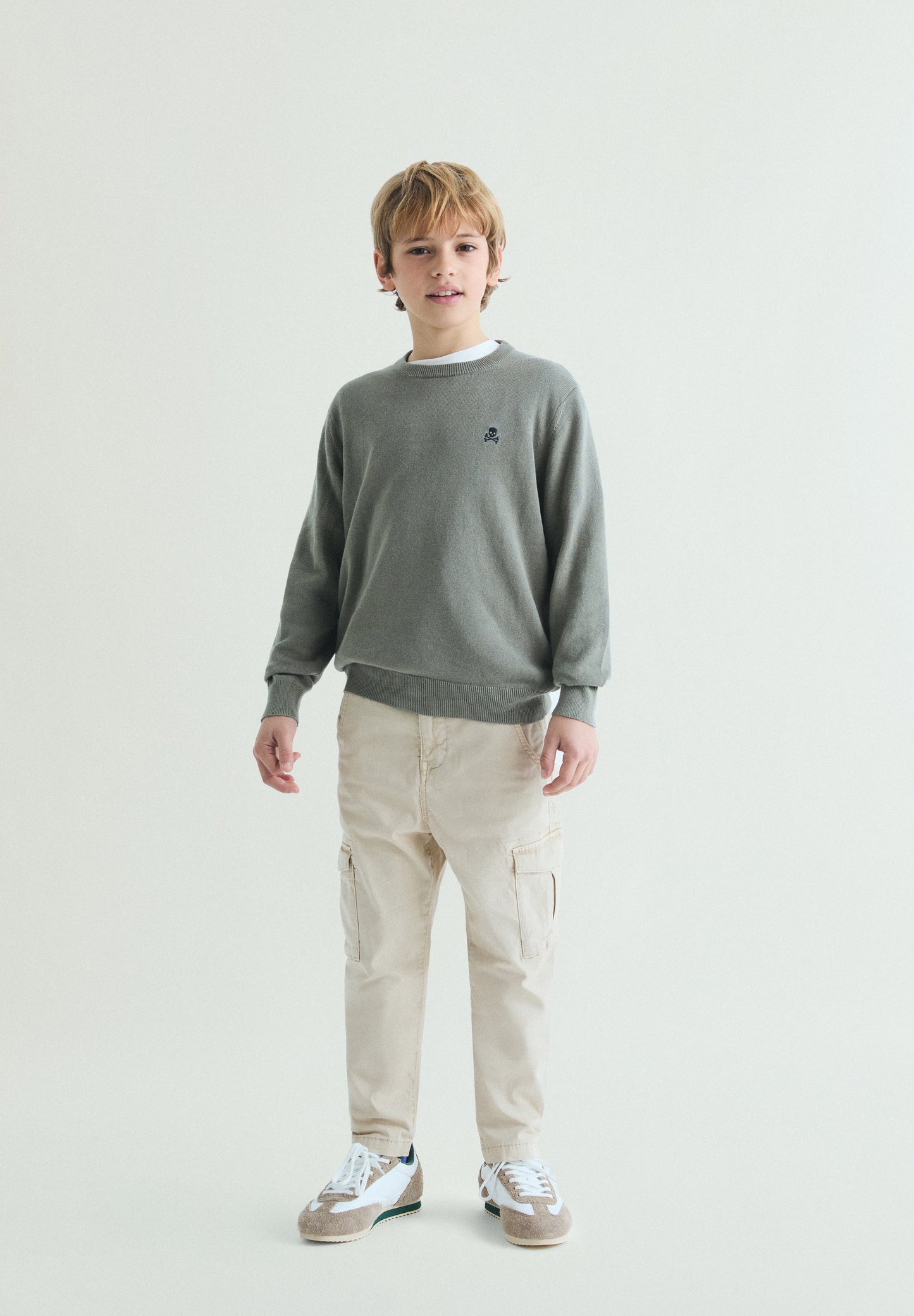 ROUND NECK COTTON SWEATER