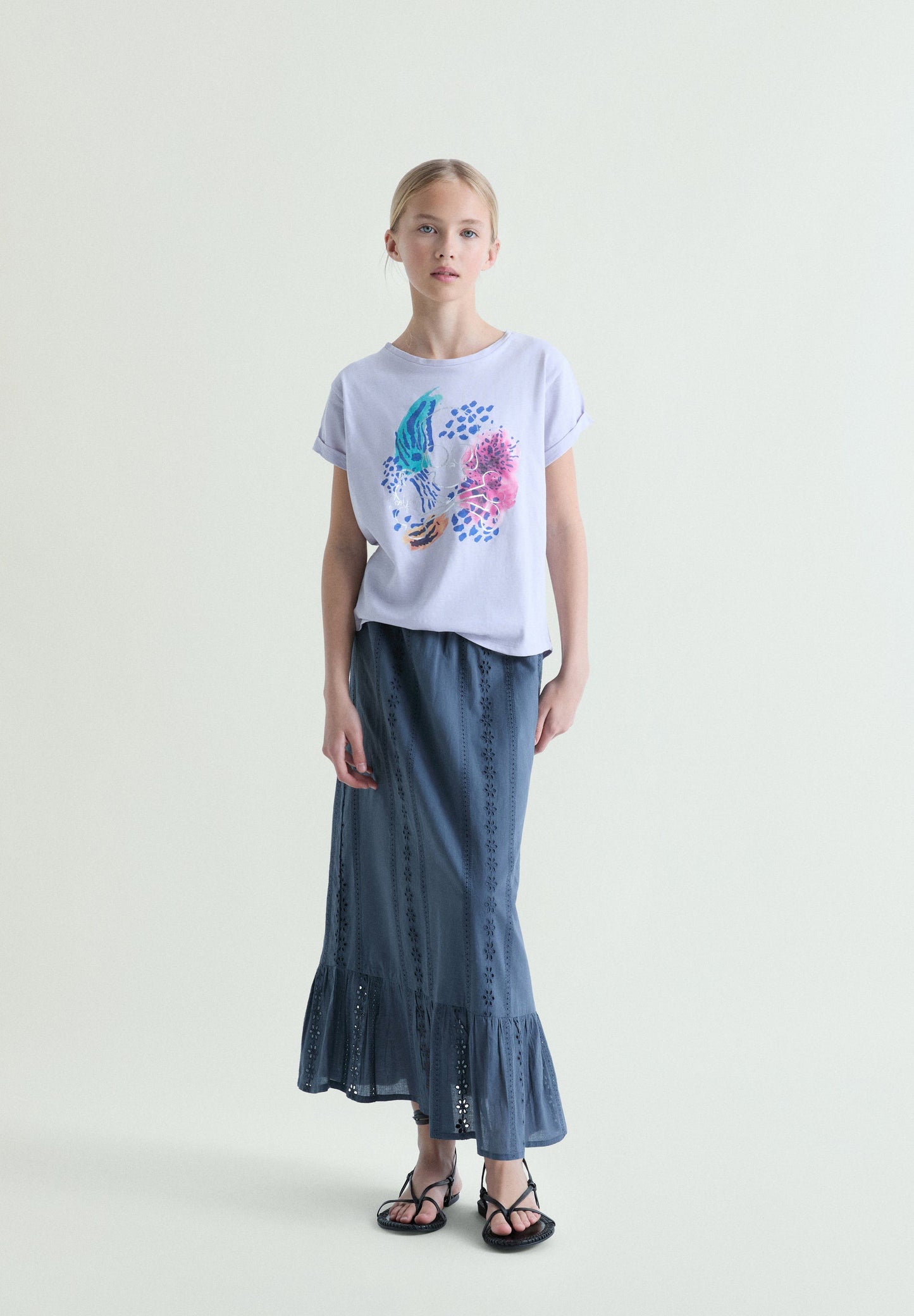 T-SHIRT WITH FRONT PRINT