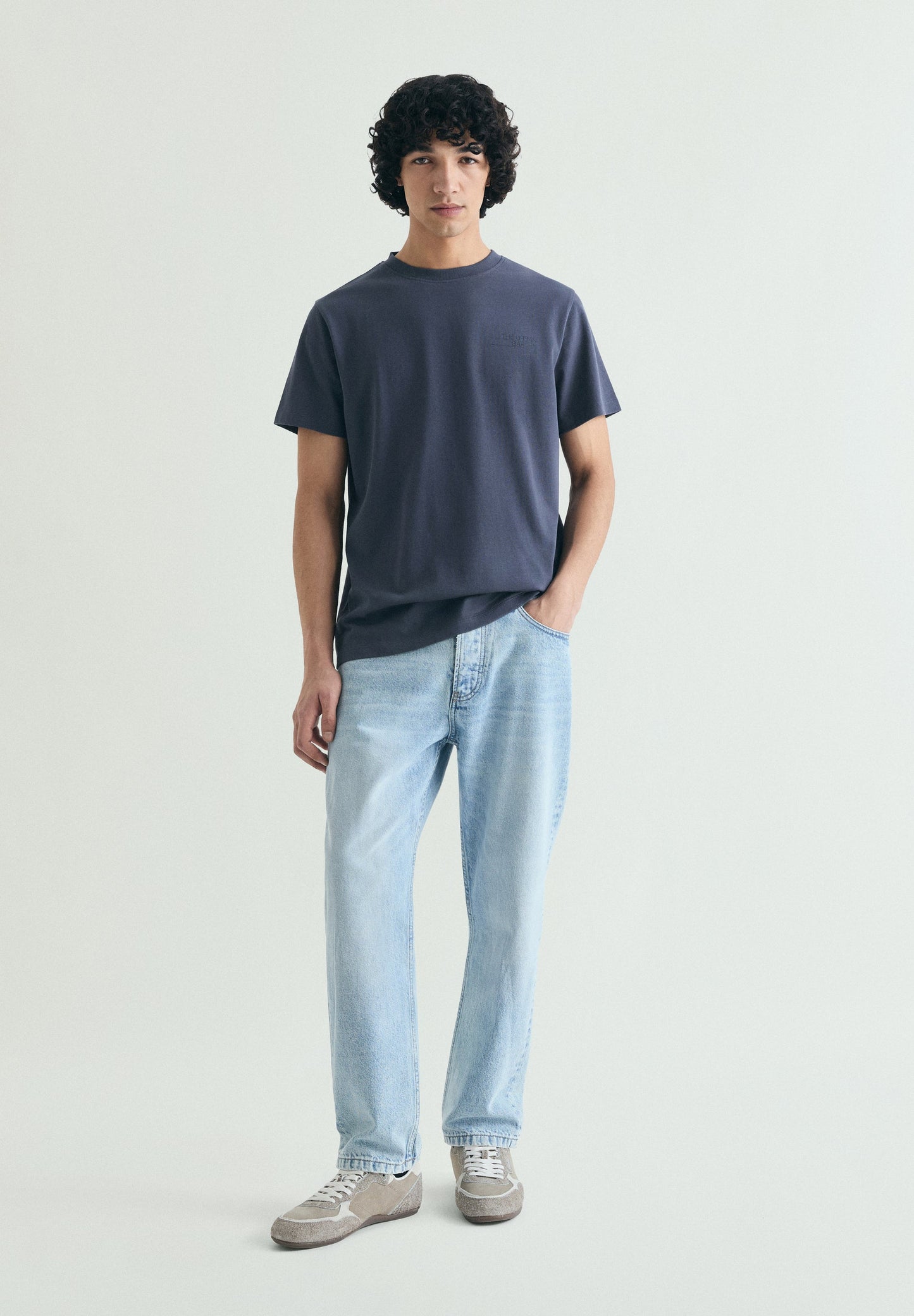 REGULAR FIT PRINTED T-SHIRT