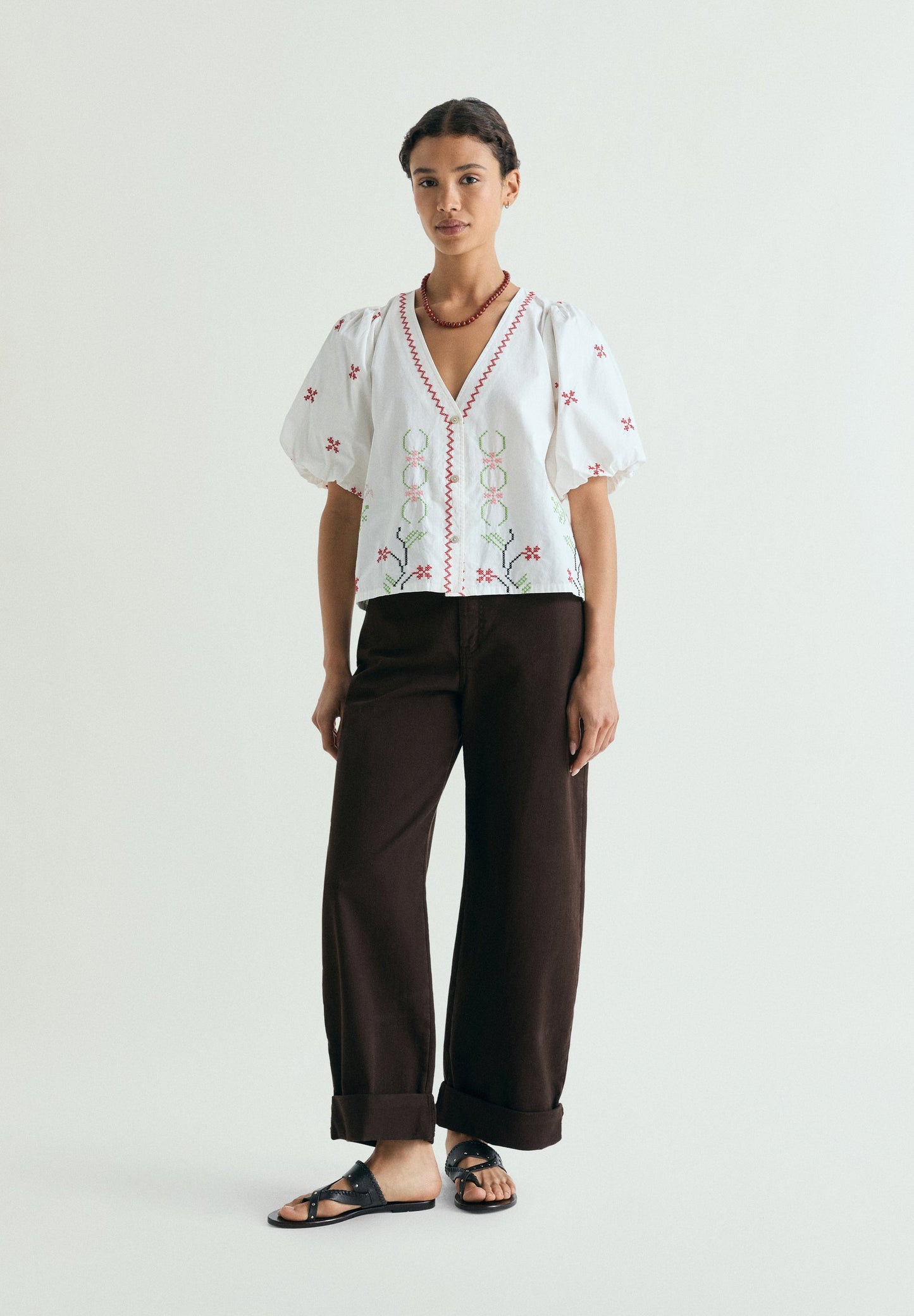 BLOUSE WITH FLORAL EMBROIDERY