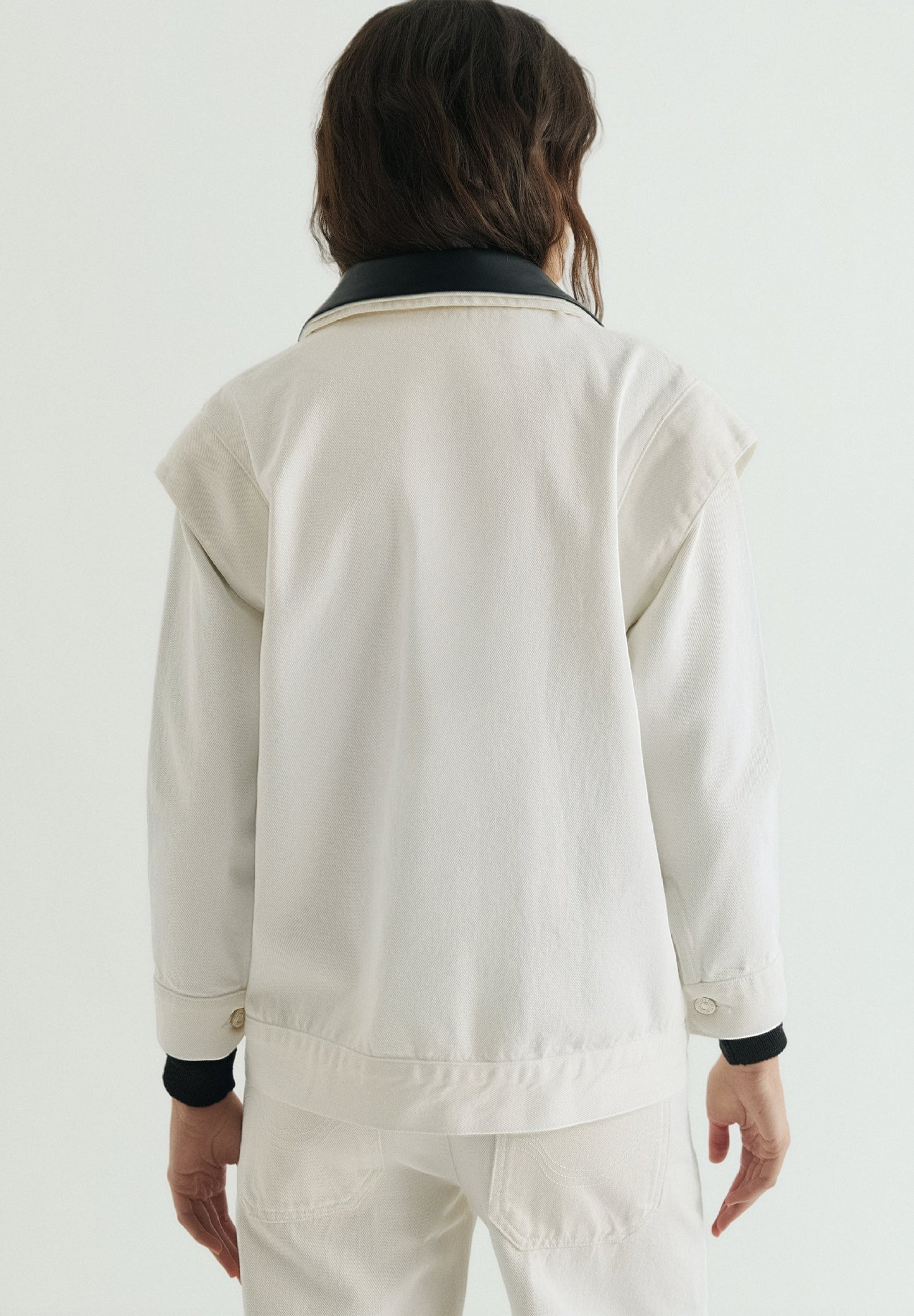 CONTRAST DENIM JACKET