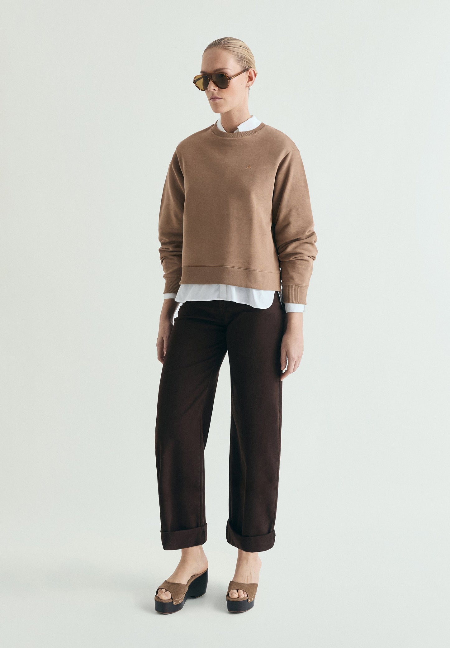 BASIC SKULL SWEATSHIRT