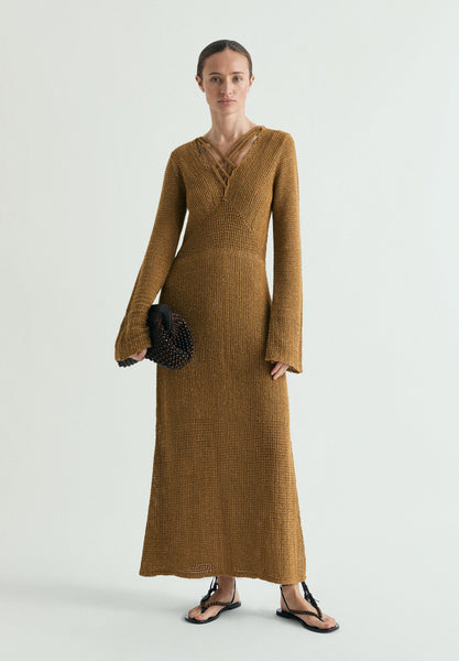long sleeve knit dress zara What 10 Women From All Over the World Are Buying From Zara