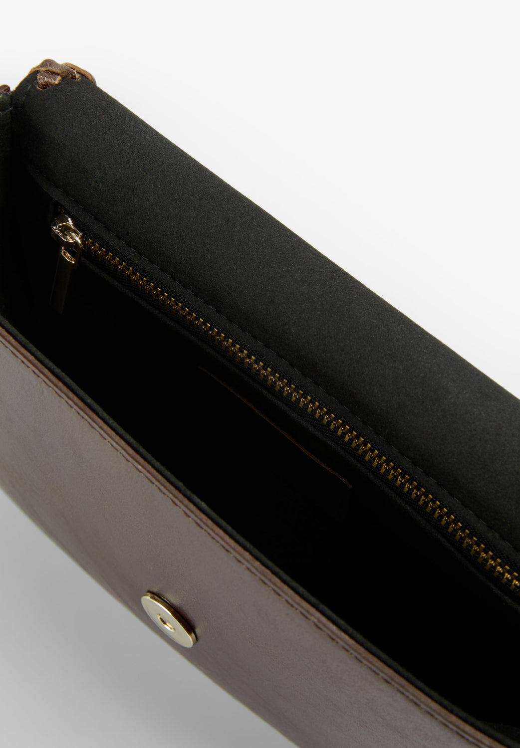 BOLSO BANDOLERA PIEL TRENZADA - Scalpers