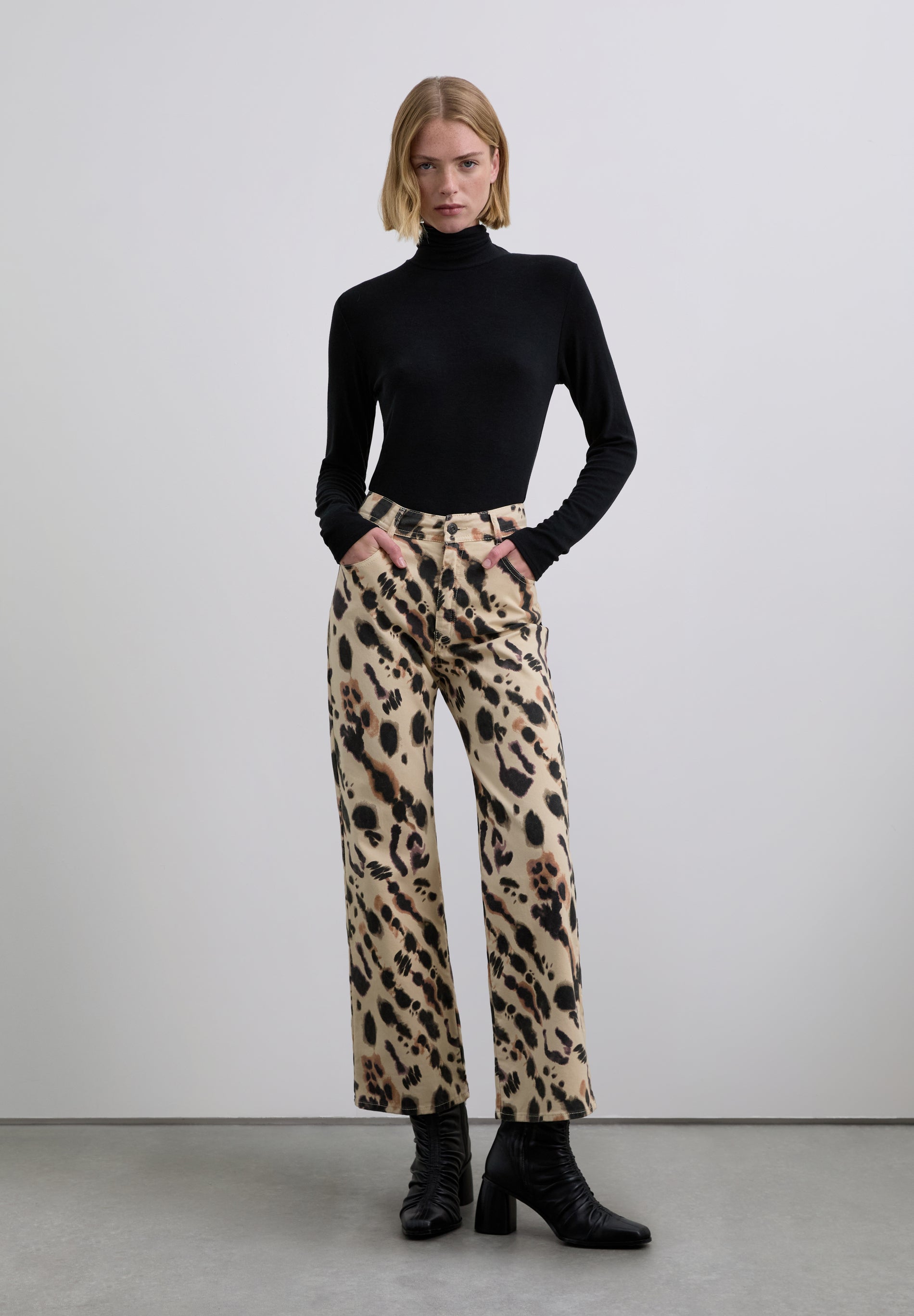 SCANICASI PRINTDENIM FLARE PANT