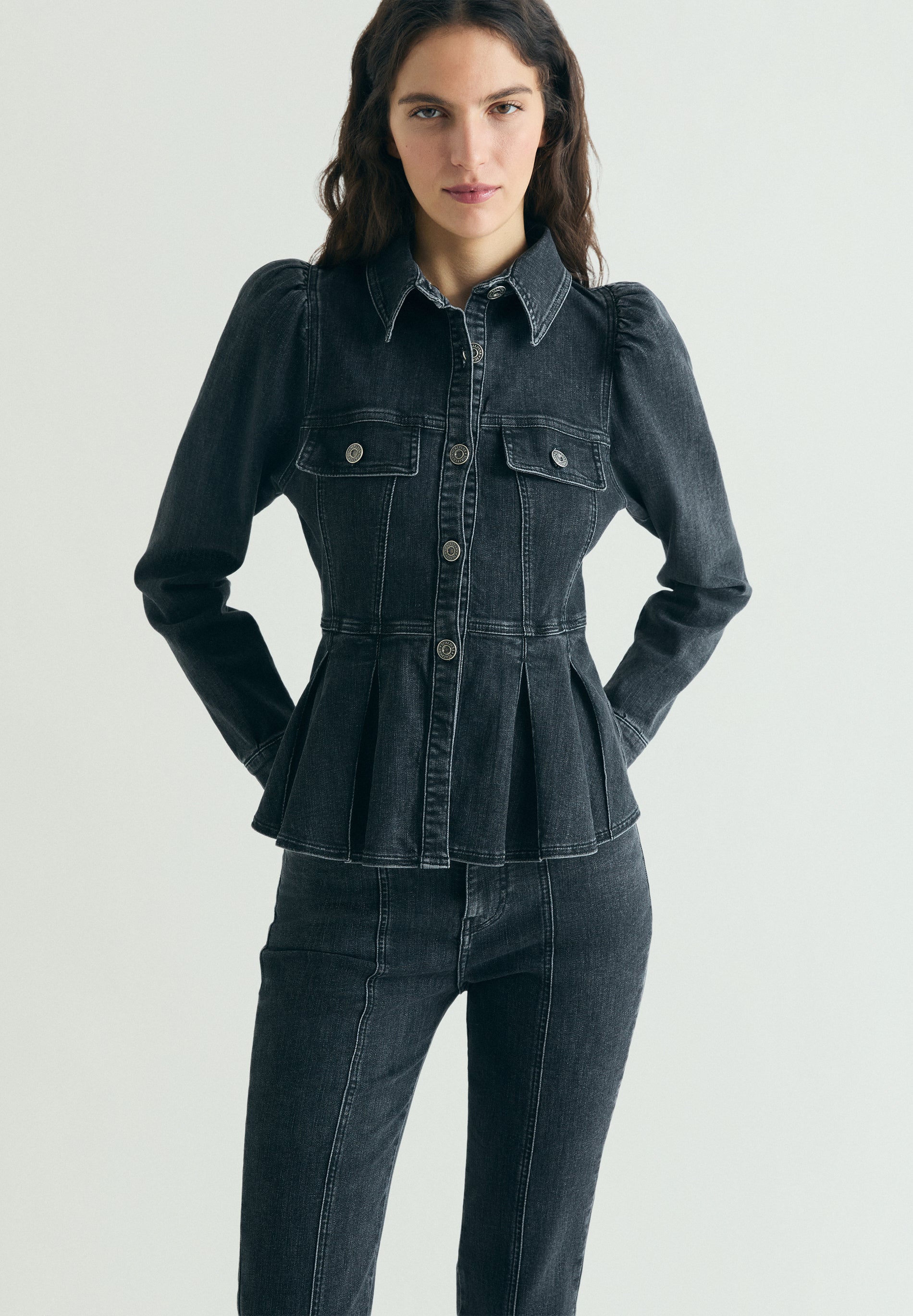 DENIM PUFF SLEEVE SHIRT